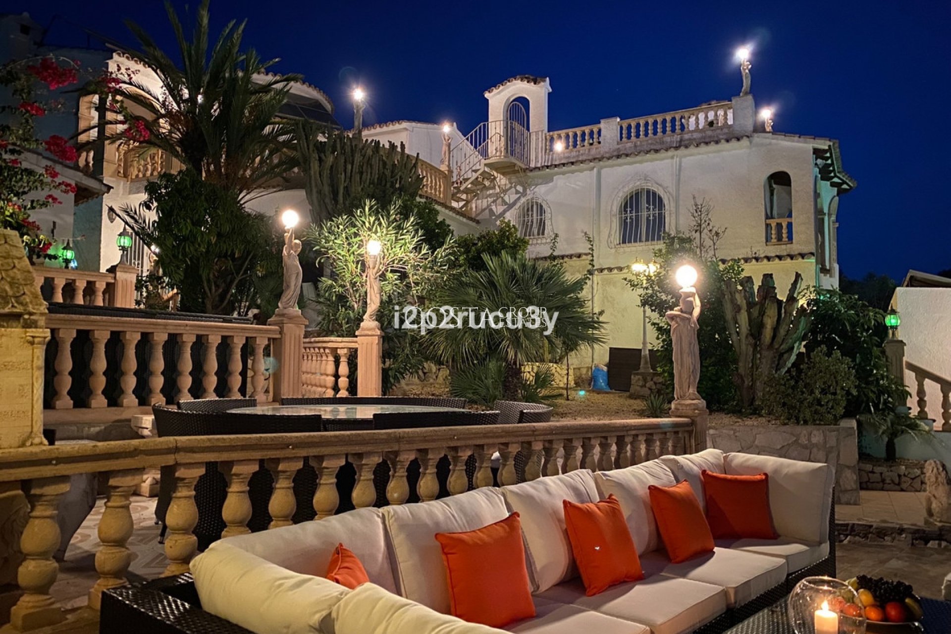 Resale - Villa -
Benissa - Benissa Centro