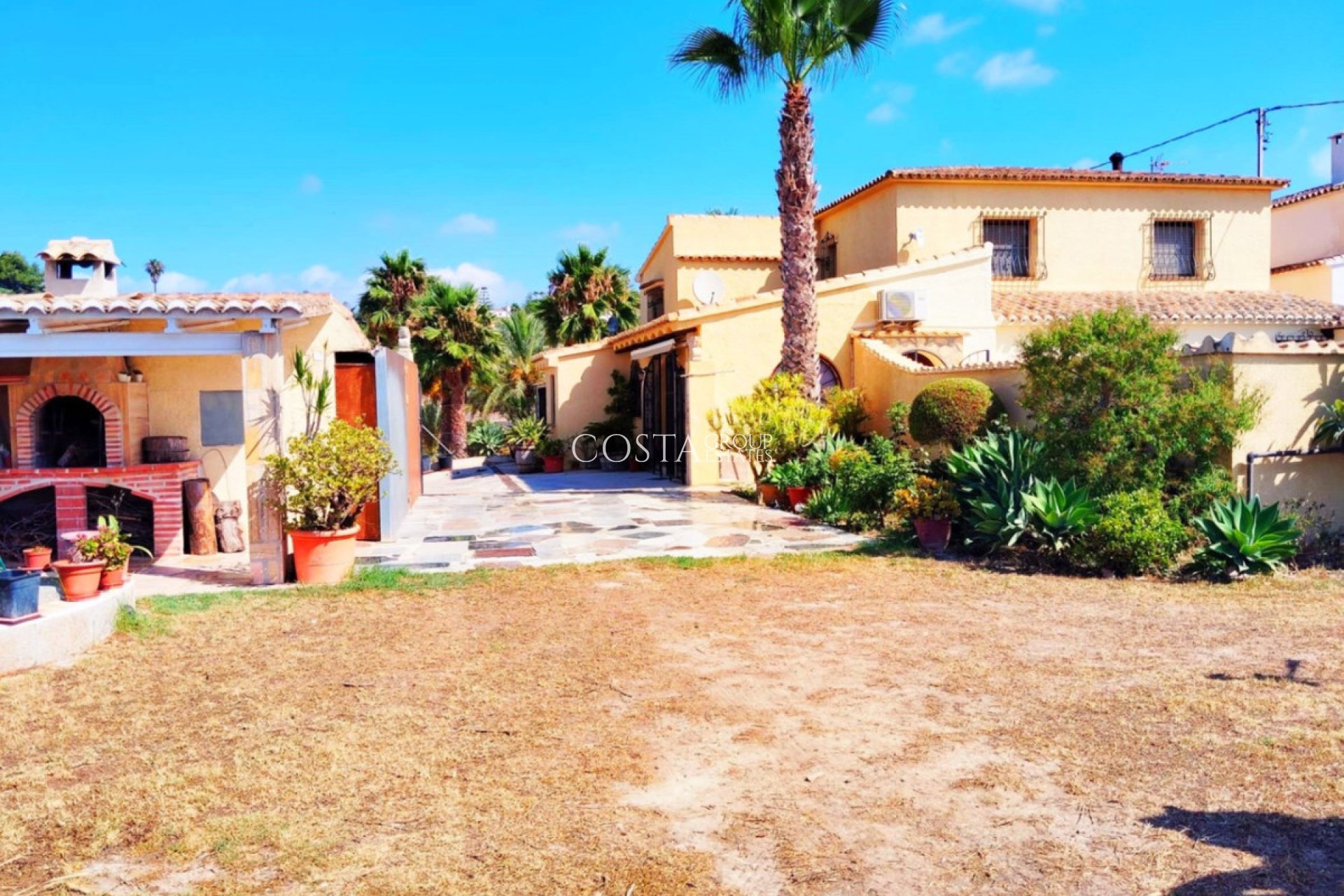 Resale - Villa -
Benissa - Benissa Centro
