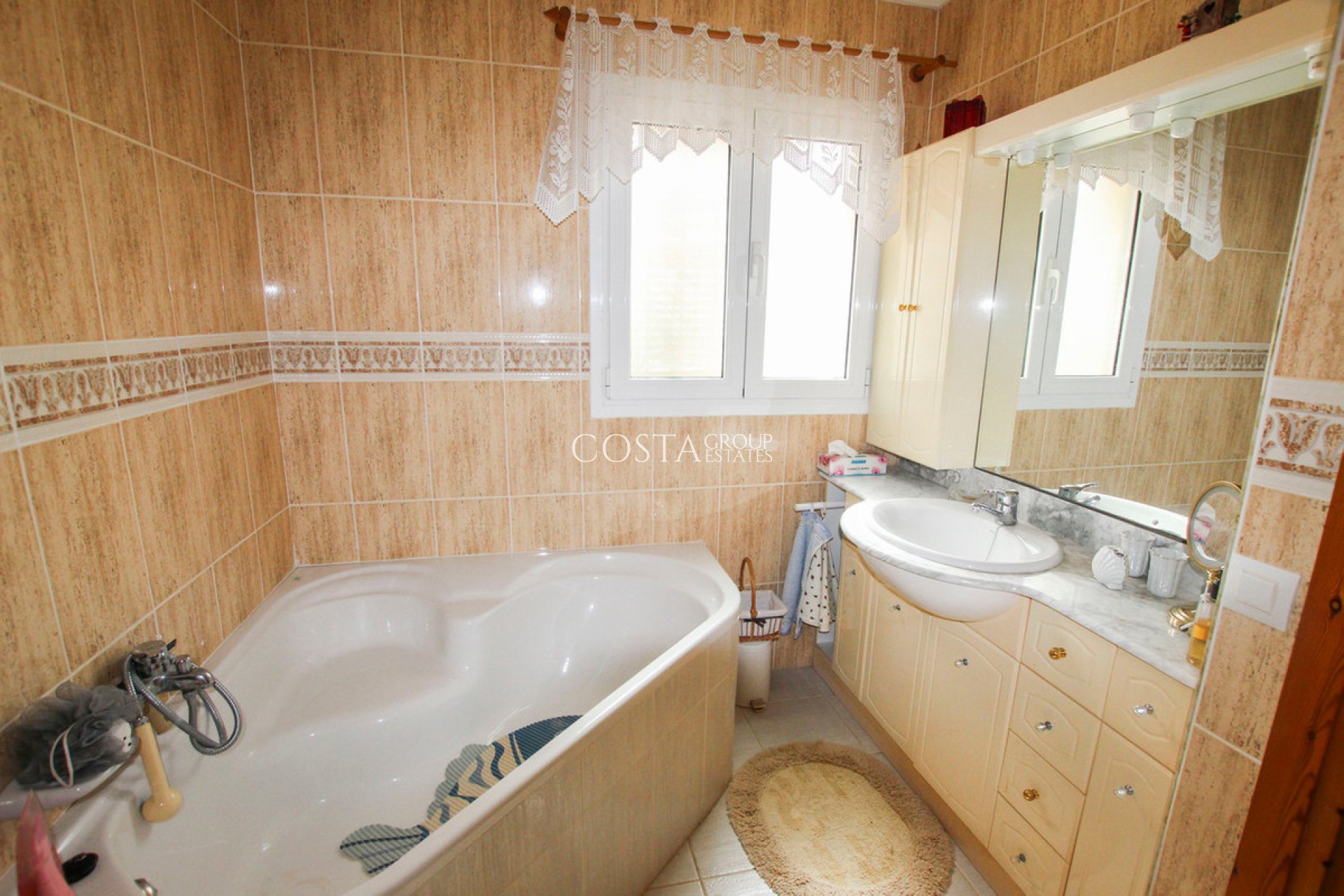 Resale - Villa -
Benissa - Benissa Coast