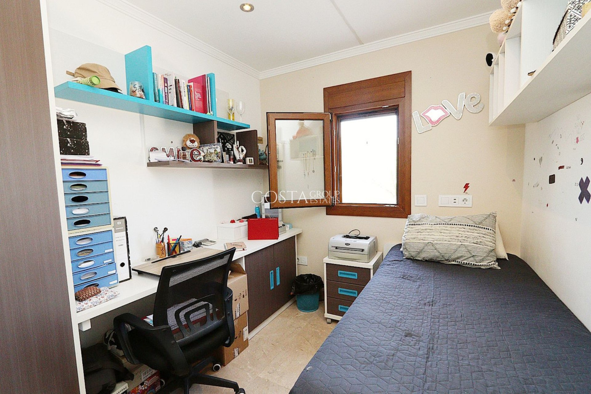 Resale - Villa -
Benissa - Lleus