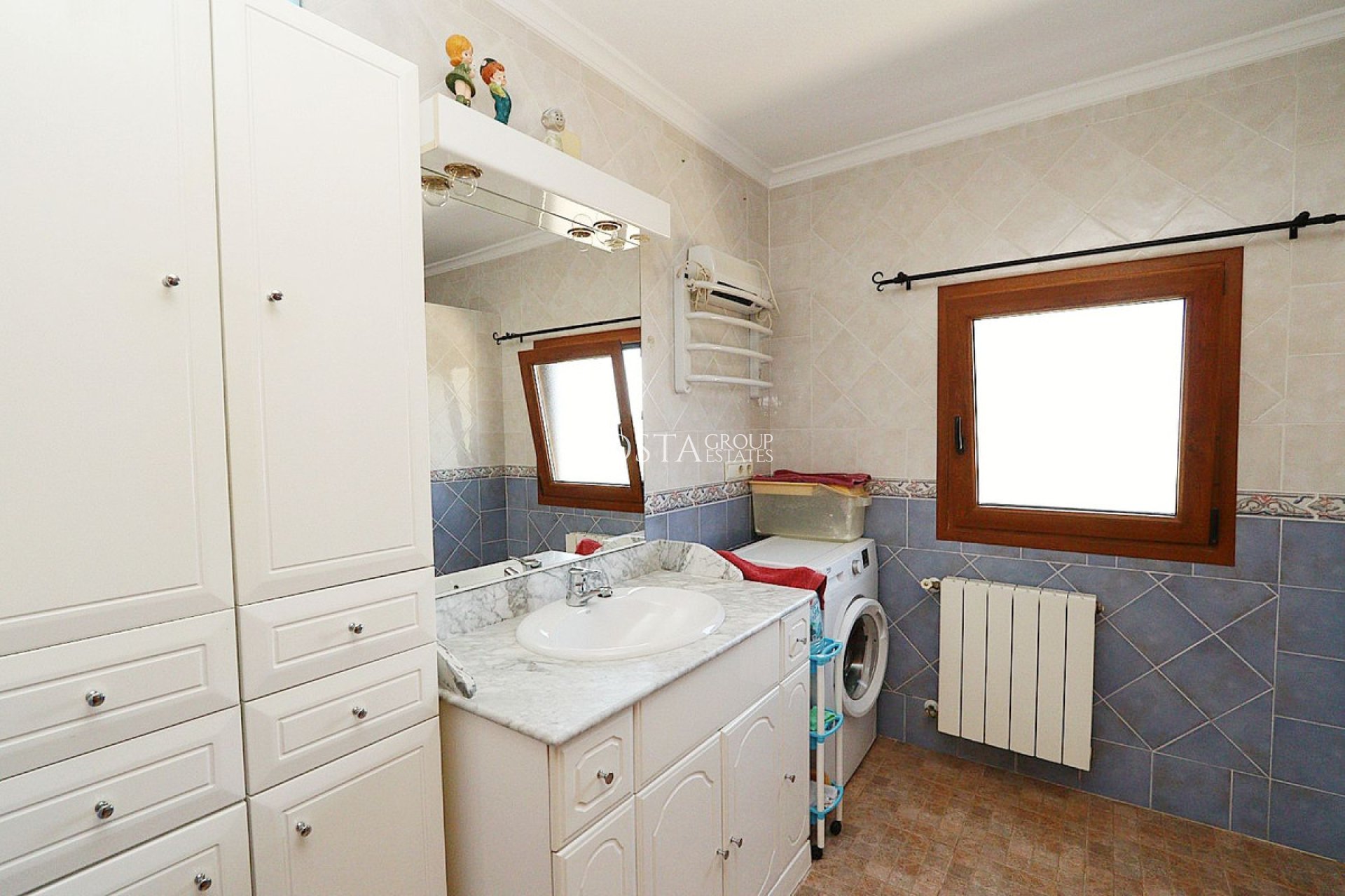 Resale - Villa -
Benissa - Lleus