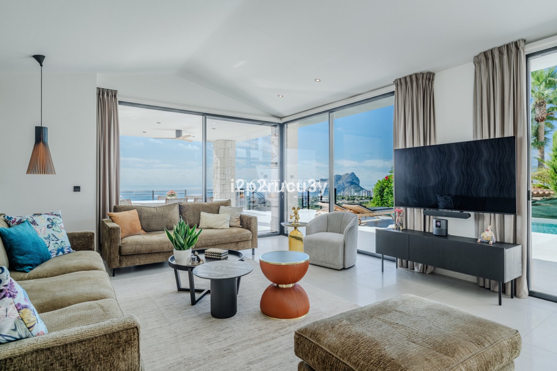 Resale - Villa -
Benissa - Pedramala