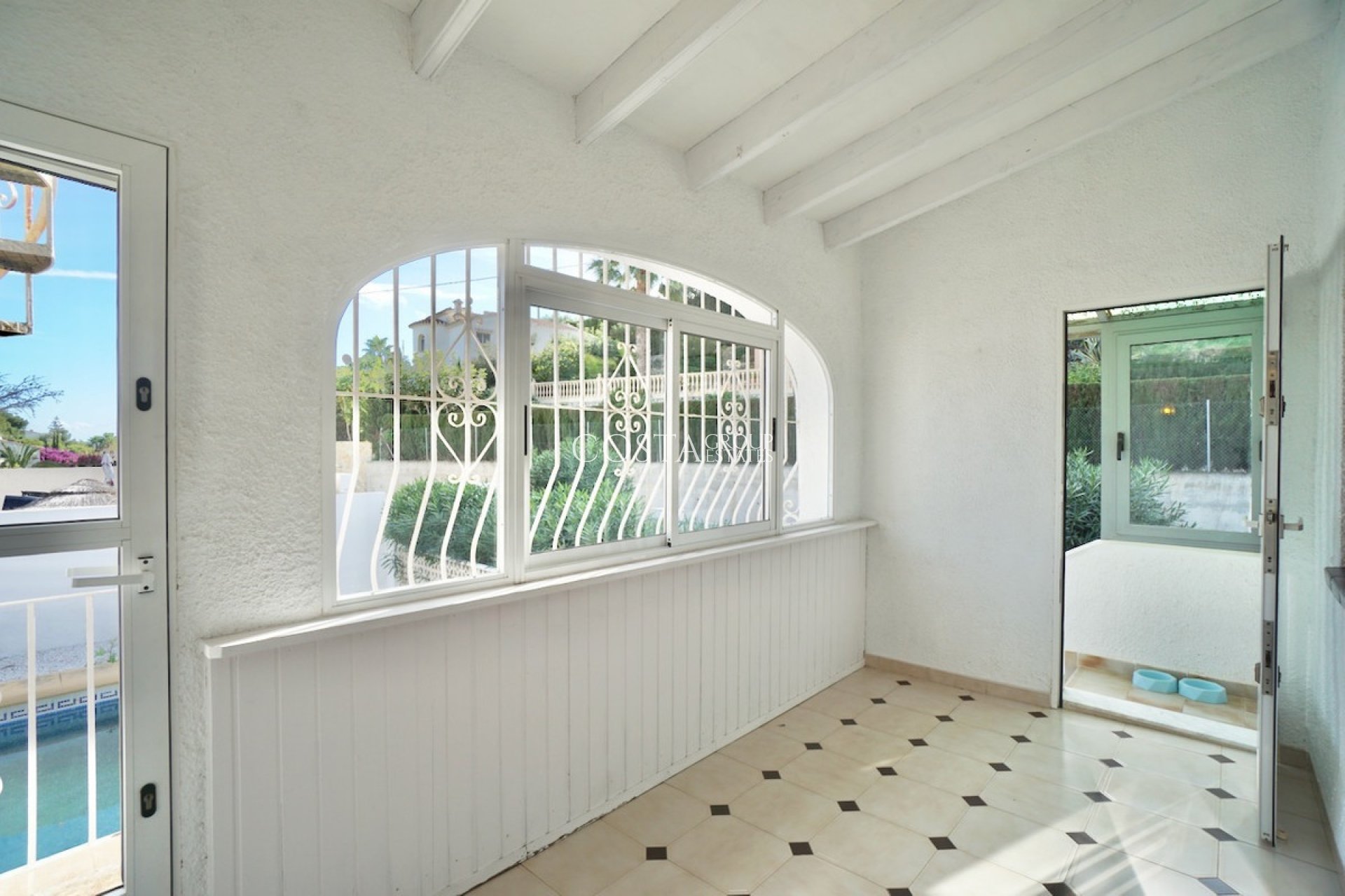 Resale - Villa -
Benissa