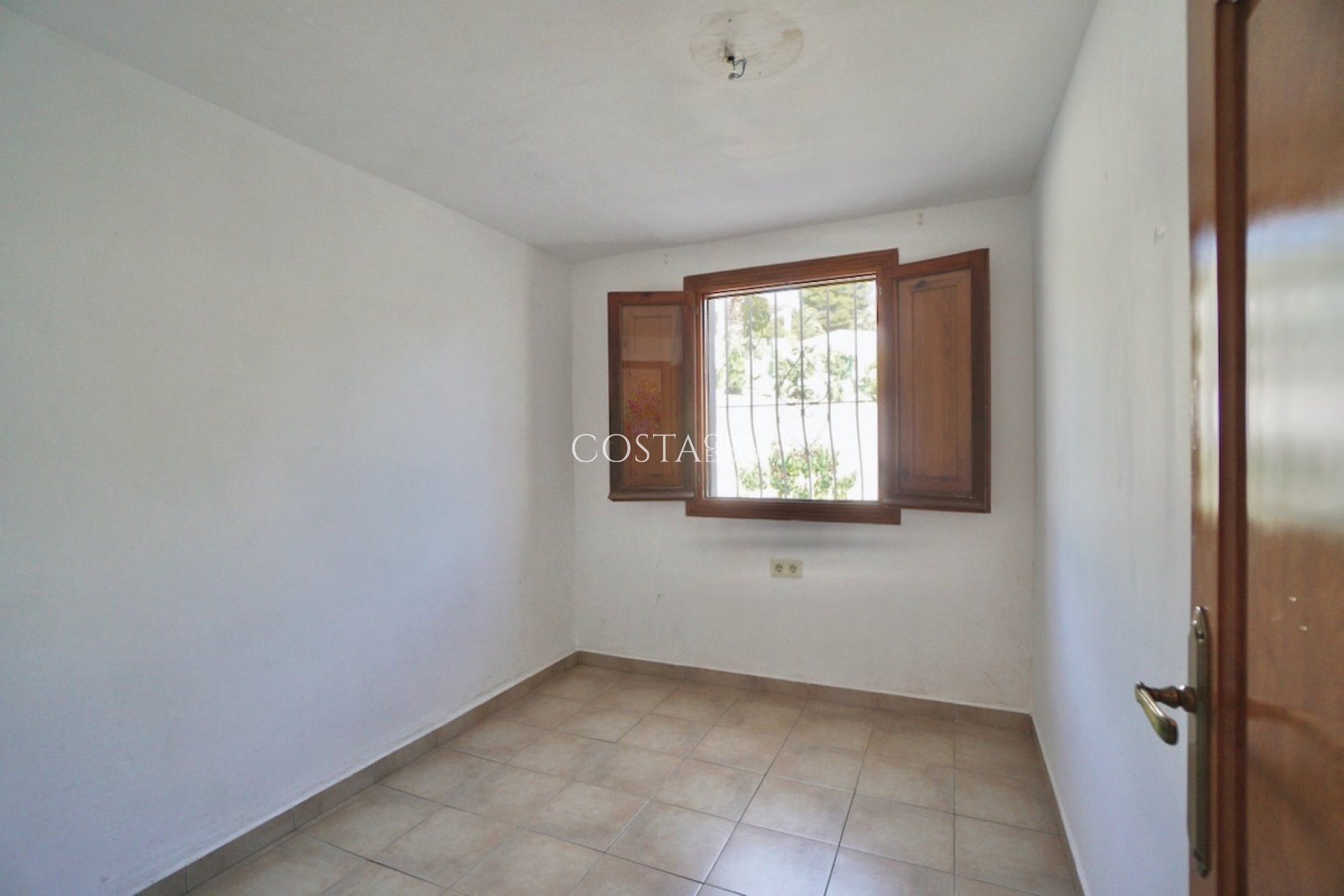 Resale - Villa -
Benissa