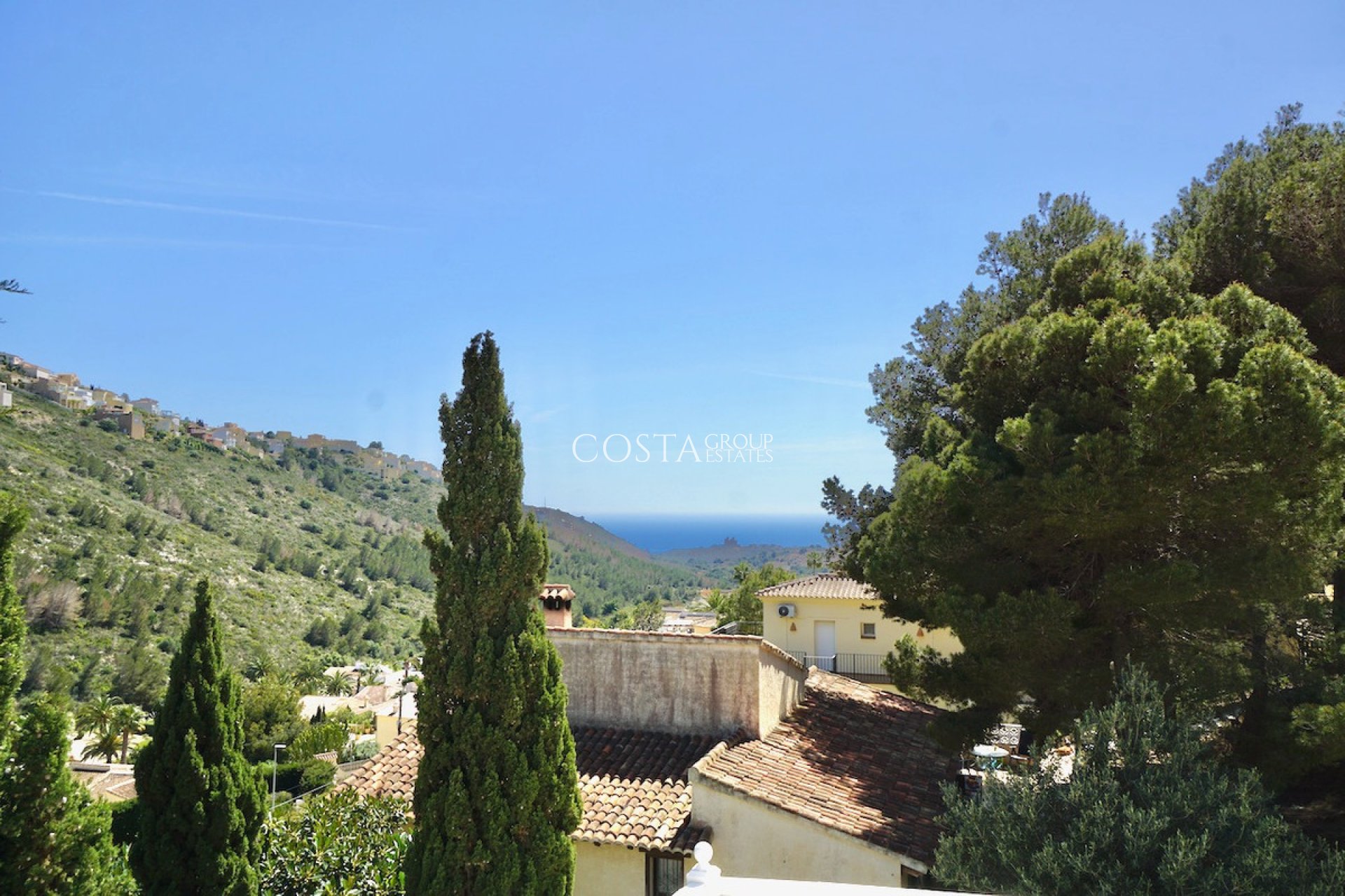 Resale - Villa -
Benitachell - Benitachell Centro