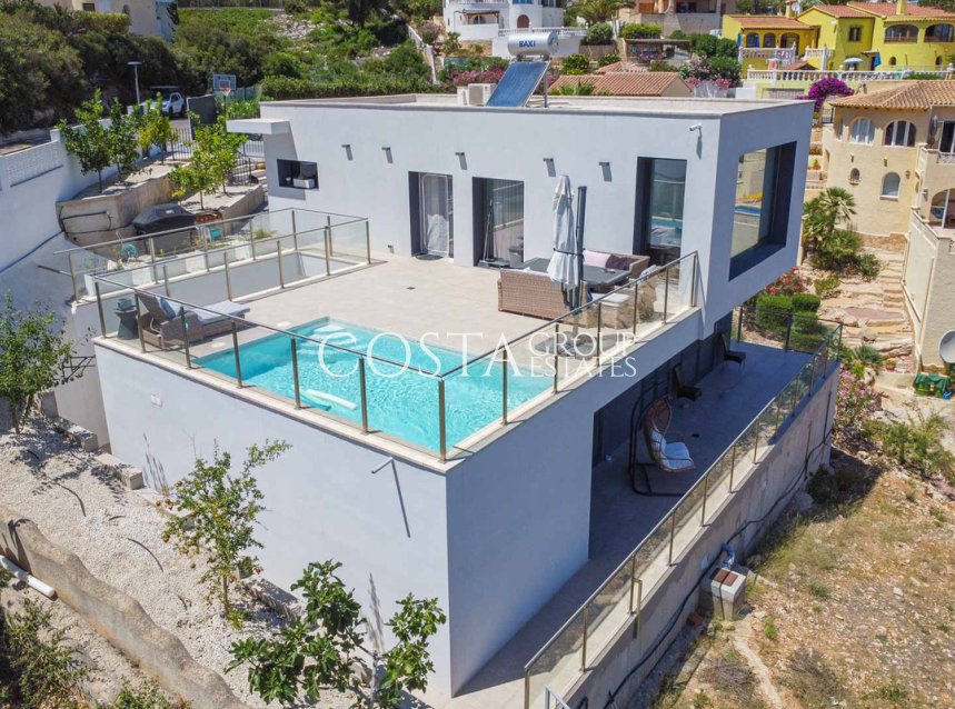 Resale - Villa -
Benitachell - Benitachell Centro