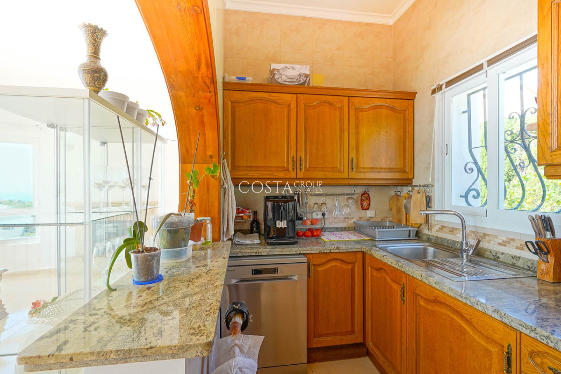 Resale - Villa -
Benitachell - Benitachell Centro