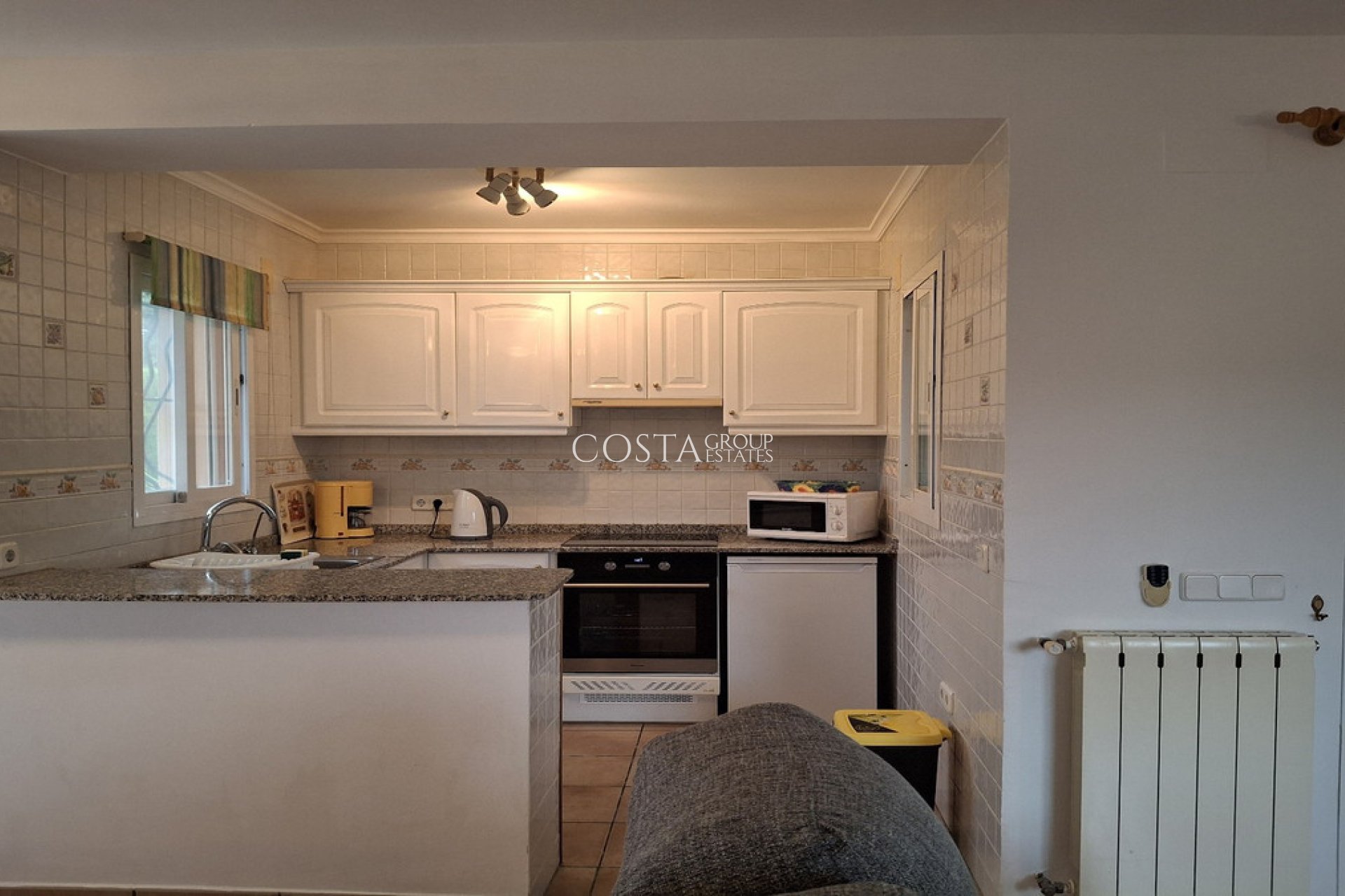 Resale - Villa -
Benitachell - Benitachell Centro