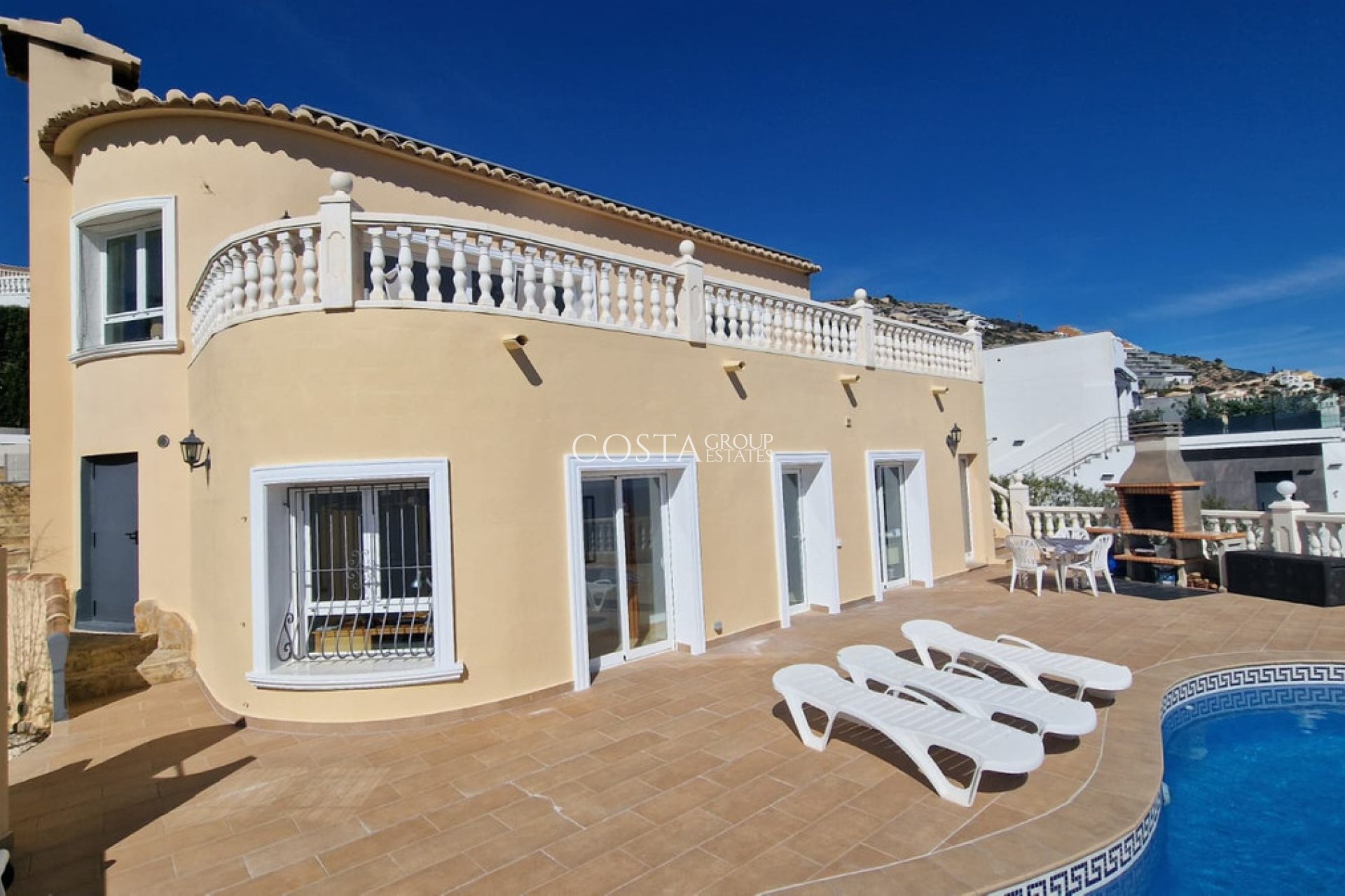 Resale - Villa -
Benitachell - Benitachell Centro