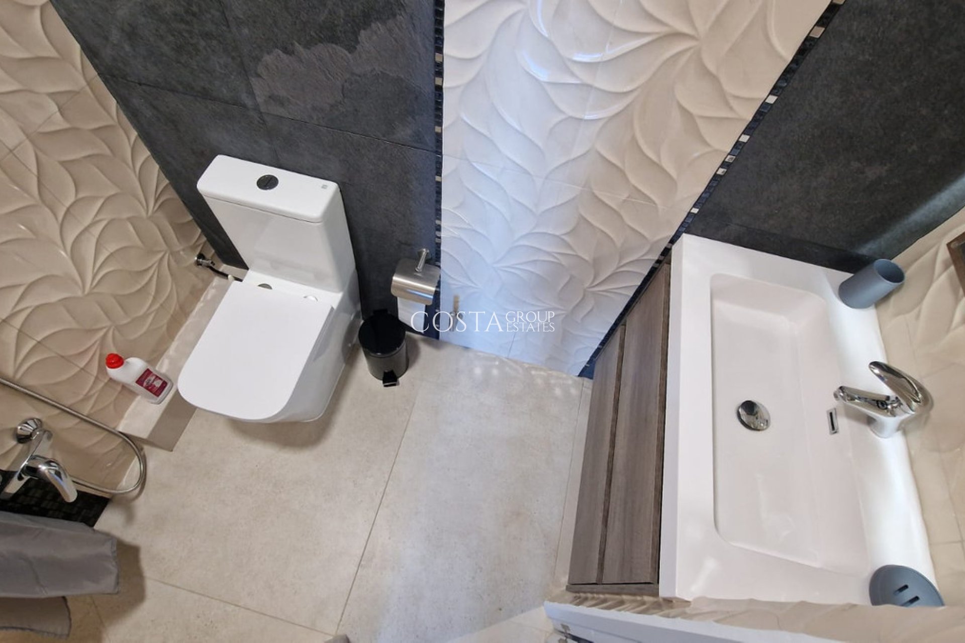 Resale - Villa -
Benitachell - Benitachell Centro