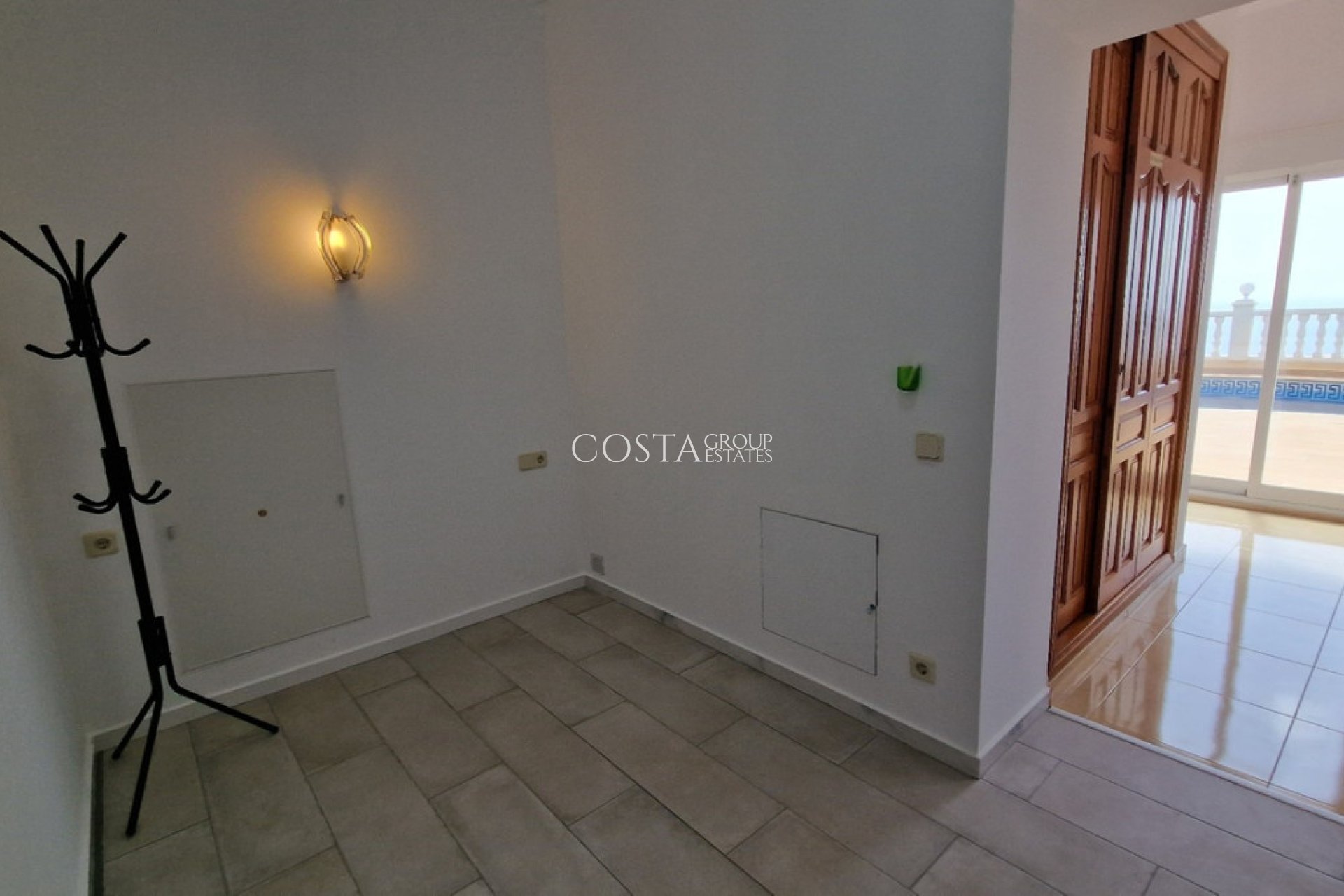 Resale - Villa -
Benitachell - Benitachell Centro