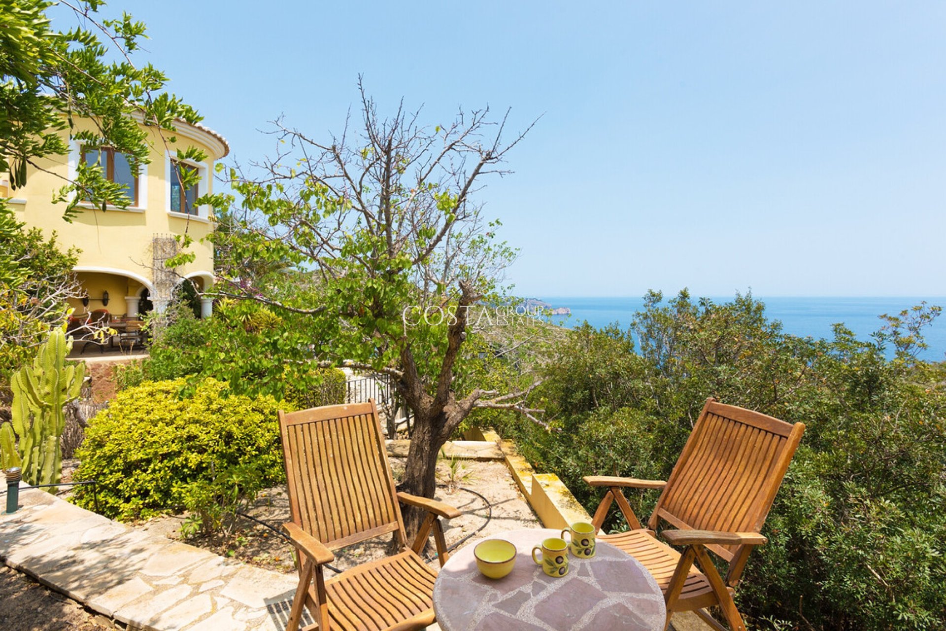 Resale - Villa -
Benitachell - Cumbre Del Sol