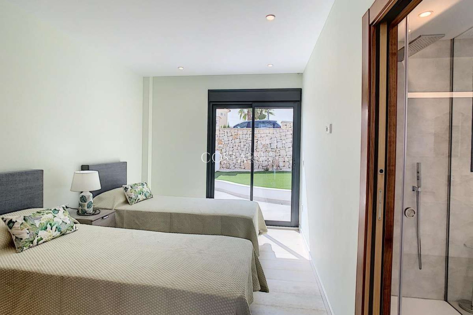 Resale - Villa -
Benitachell - Cumbre Del Sol