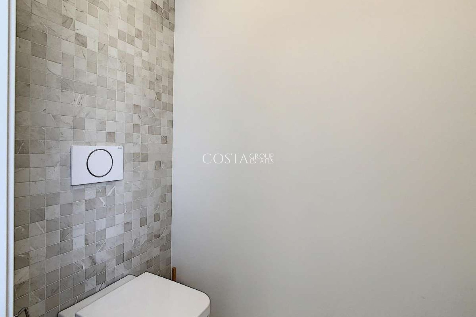 Resale - Villa -
Benitachell - Cumbre Del Sol