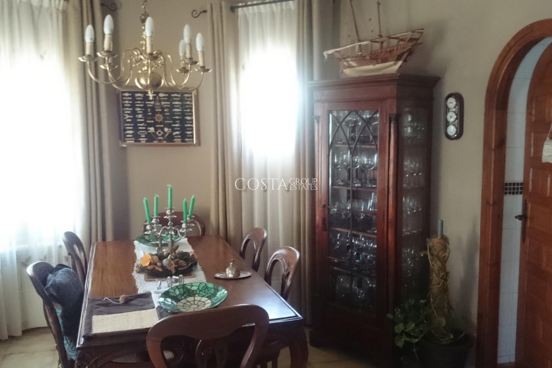 Resale - Villa -
Benitachell - Cumbre Del Sol