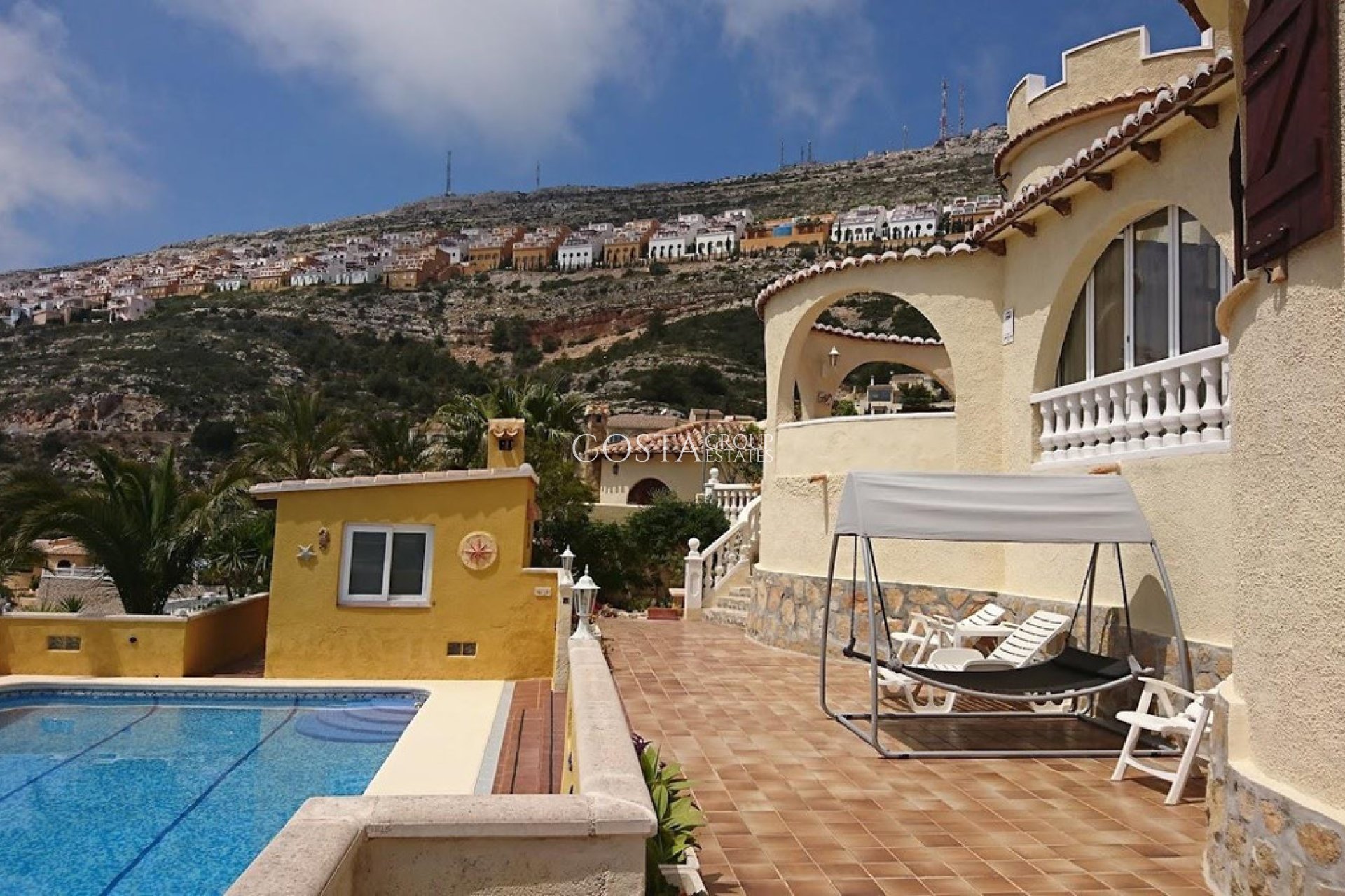 Resale - Villa -
Benitachell - Cumbre Del Sol