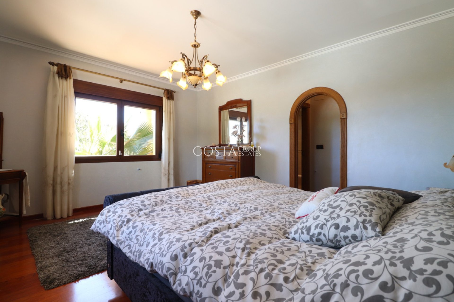 Resale - Villa -
Callosa de Segura - Callosa de Segura Centro