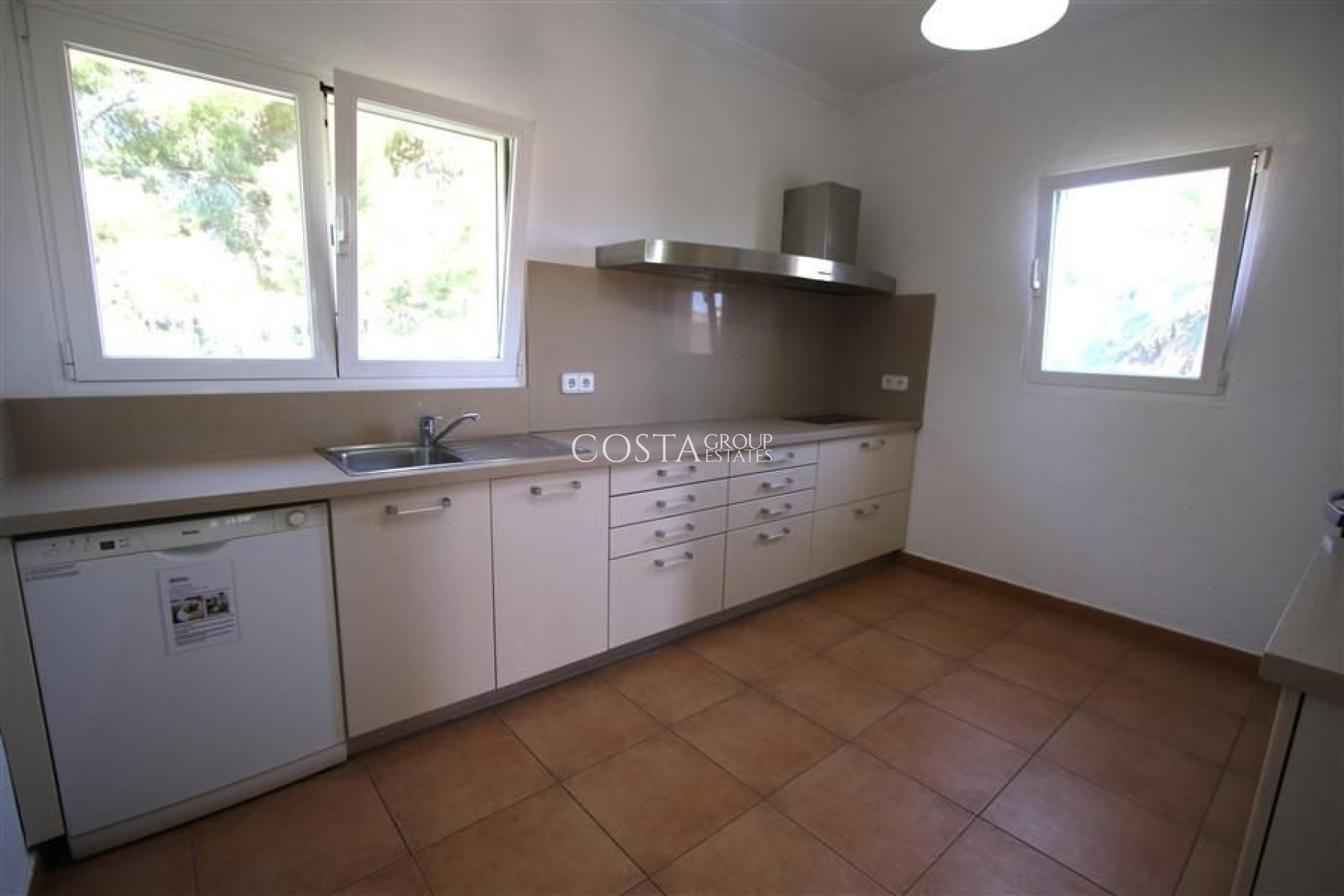 Resale - Villa -
Calpe - Calpe Centro