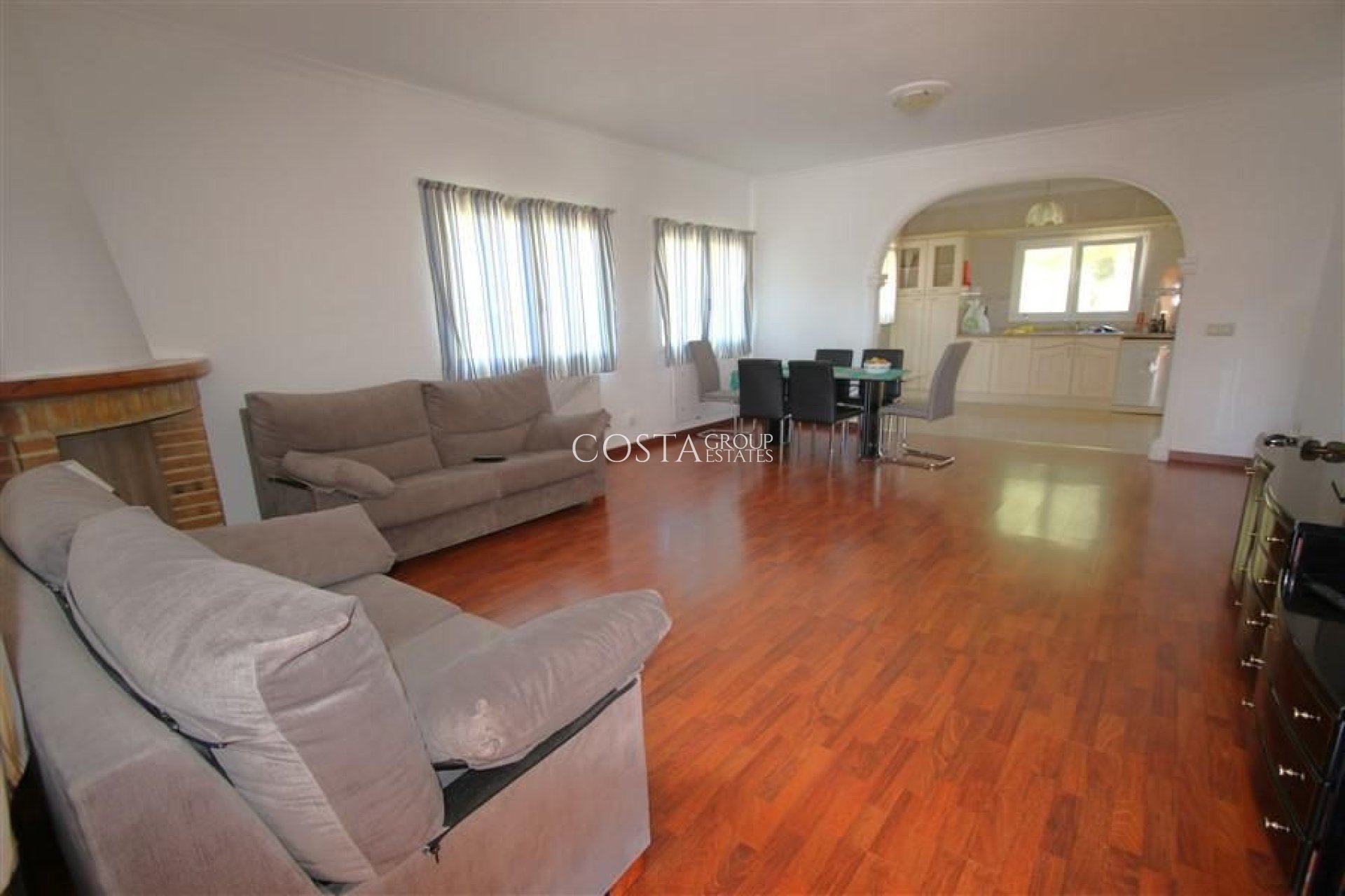 Resale - Villa -
Calpe - Calpe Centro