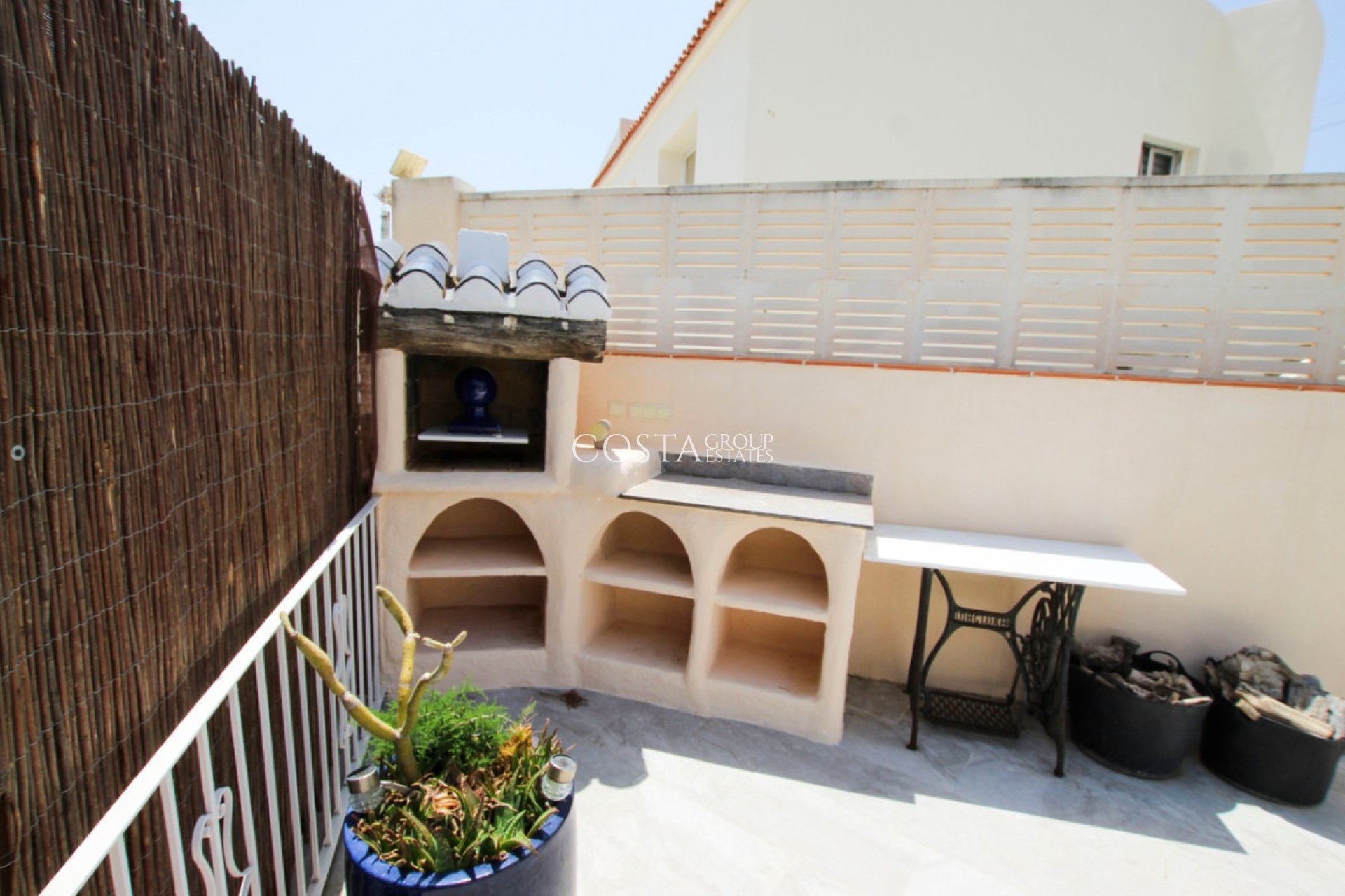 Resale - Villa -
Calpe - Calpe Centro