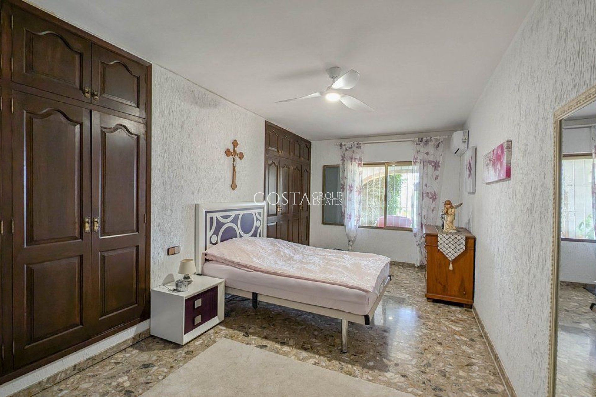 Resale - Villa -
Calpe - Calpe Centro