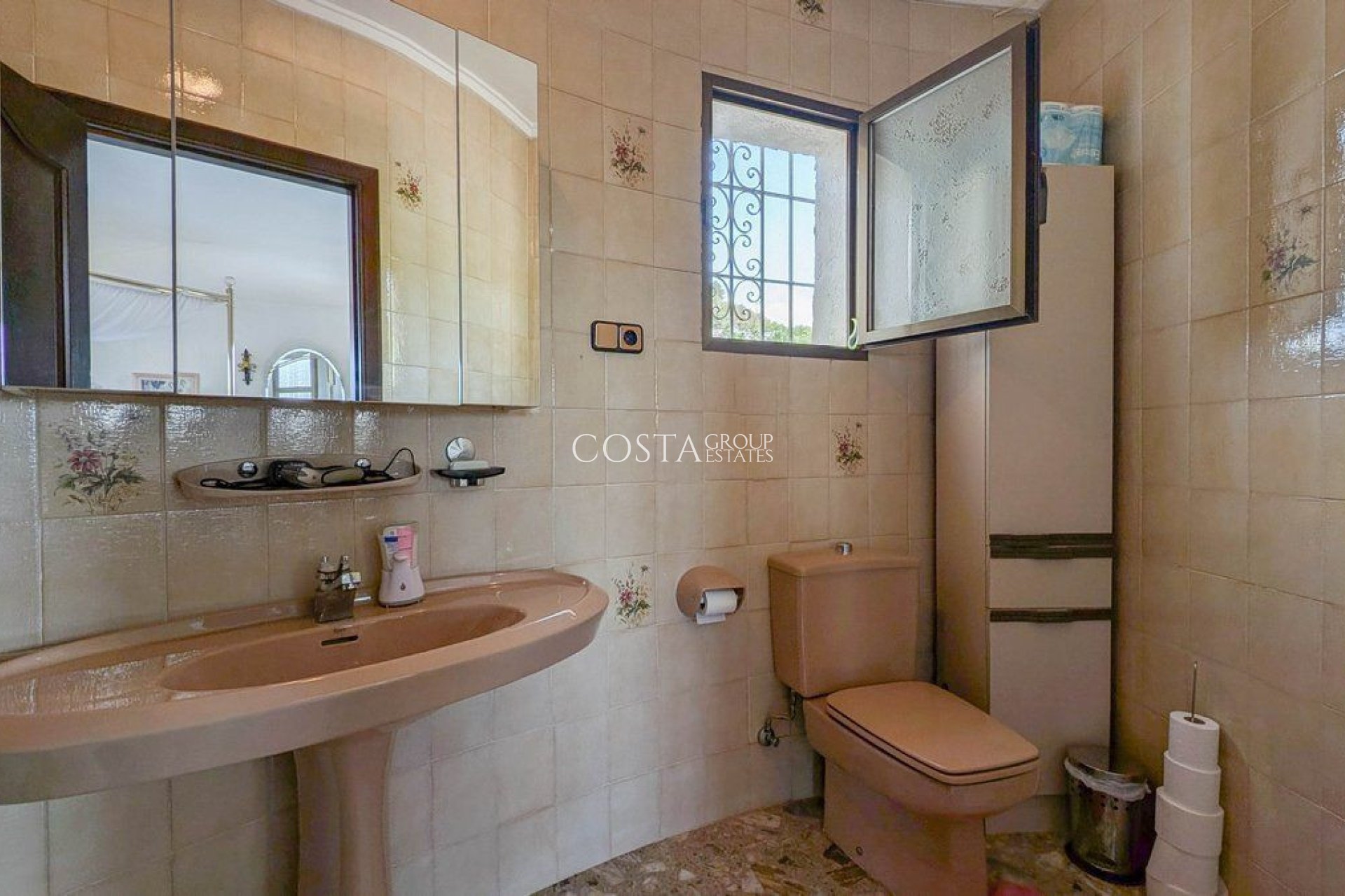 Resale - Villa -
Calpe - Calpe Centro