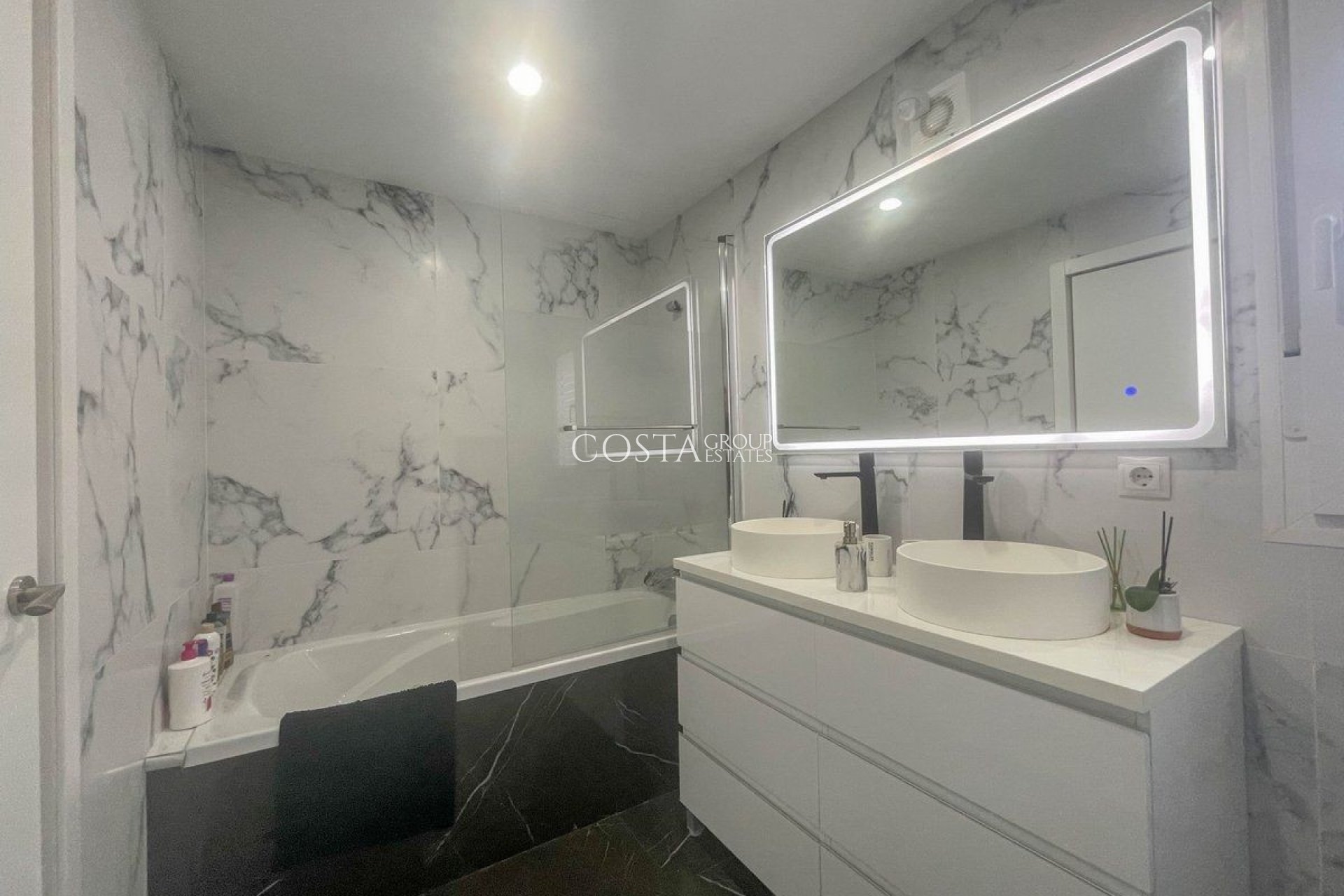 Resale - Villa -
Calpe - Calpe Centro