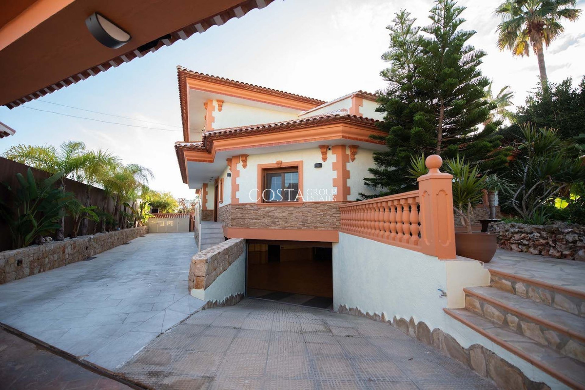 Resale - Villa -
Calpe - Calpe Centro