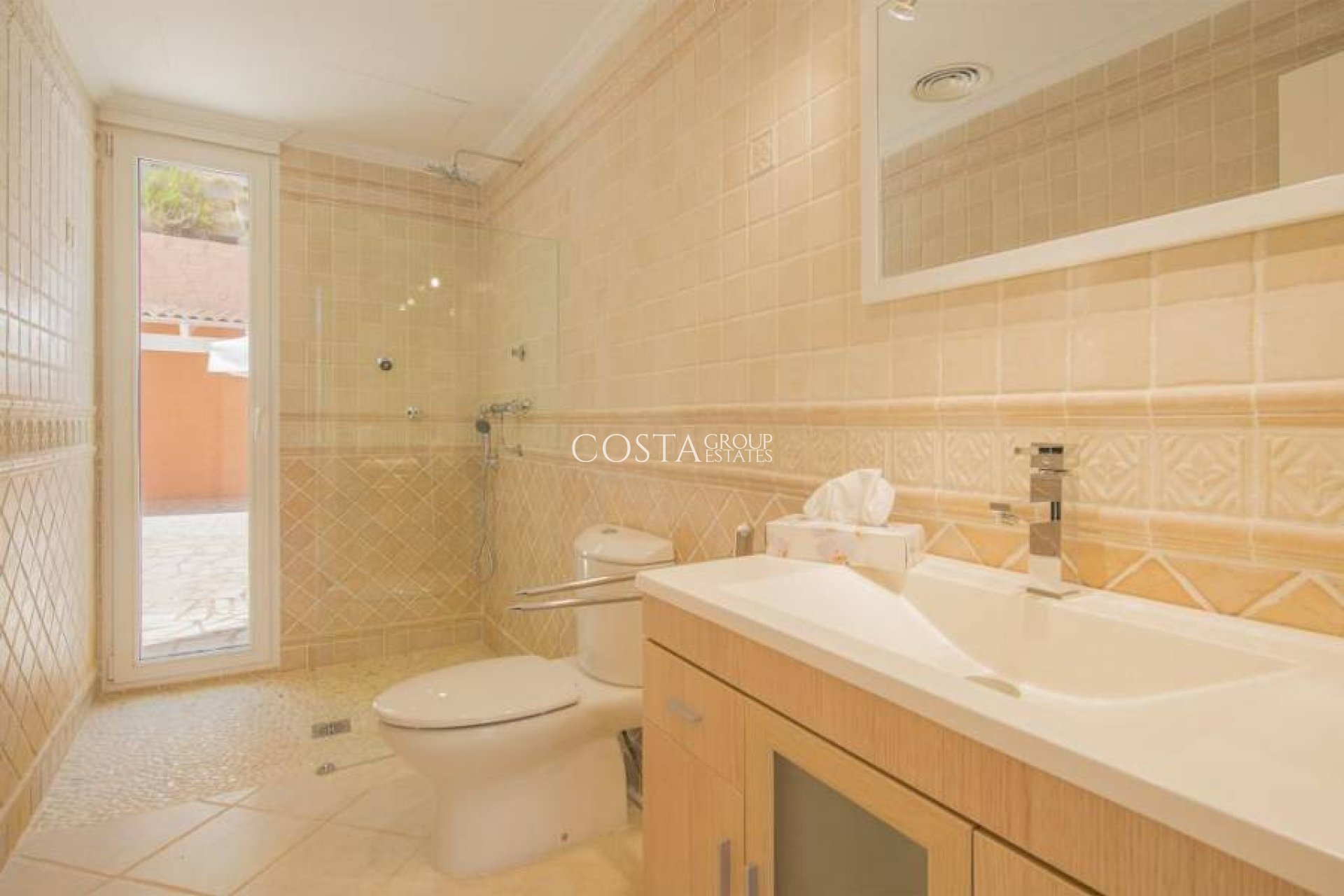 Resale - Villa -
Calpe - Calpe Centro