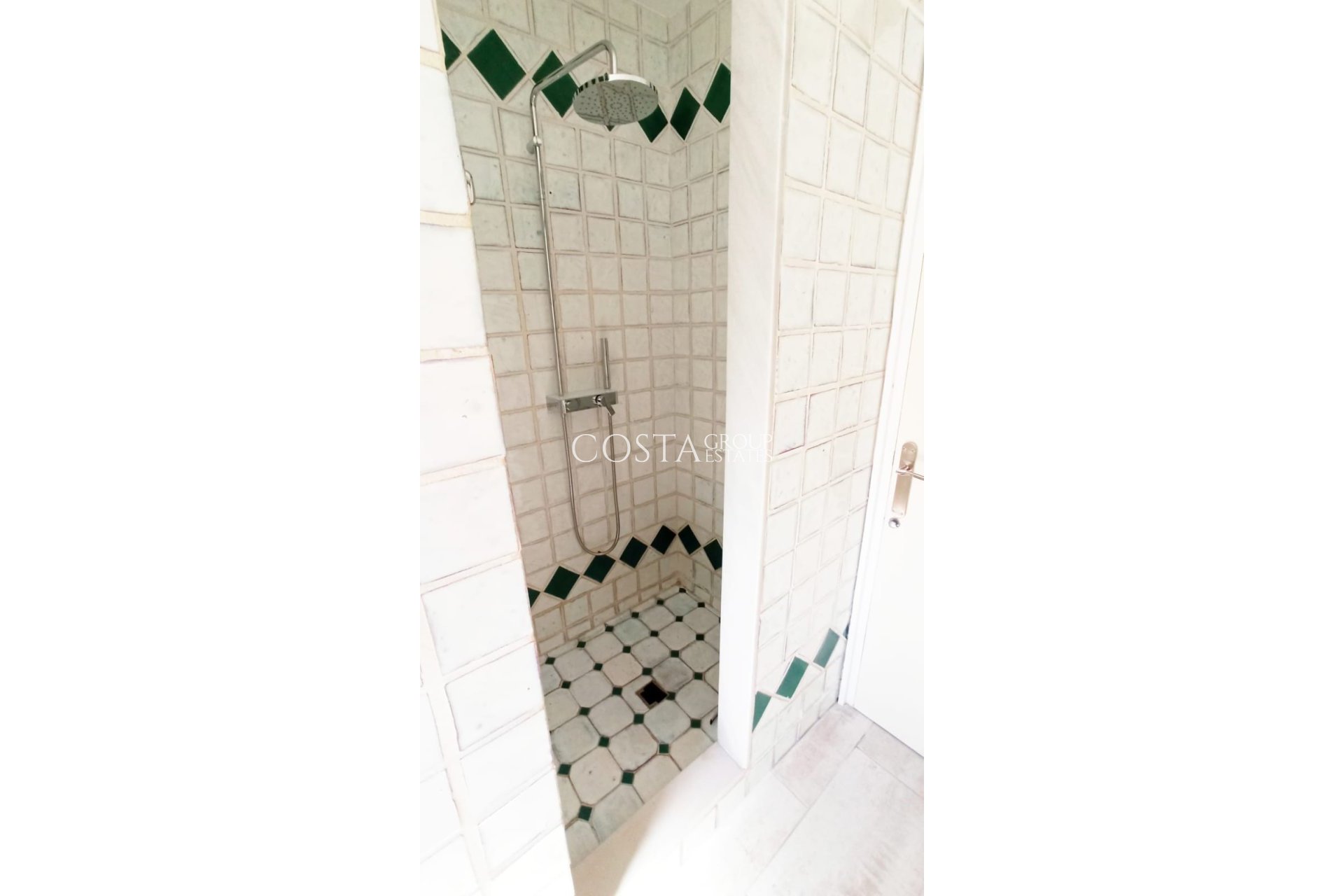 Resale - Villa -
Calpe - Calpe Centro