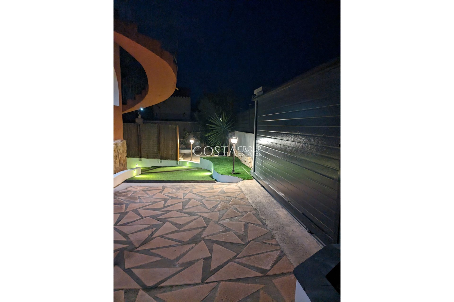 Resale - Villa -
Calpe - Calpe Centro