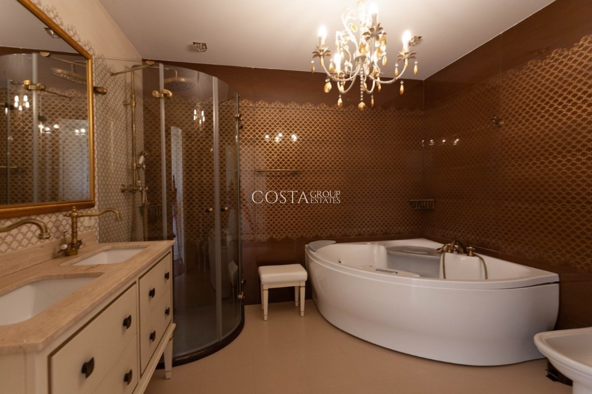 Resale - Villa -
Calpe - Calpe Centro