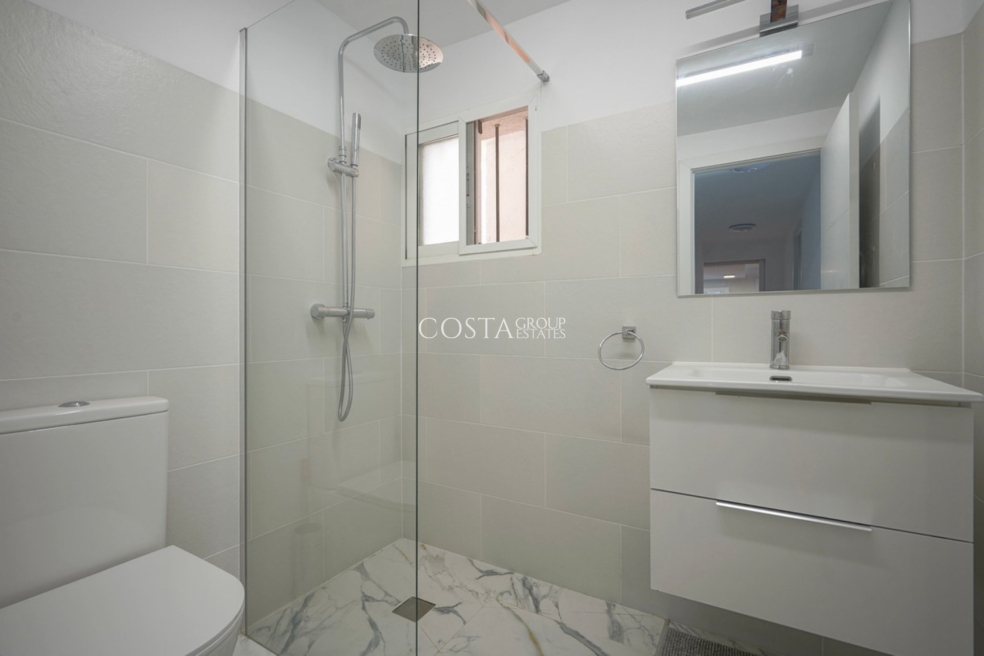 Resale - Villa -
Calpe - Calpe Centro