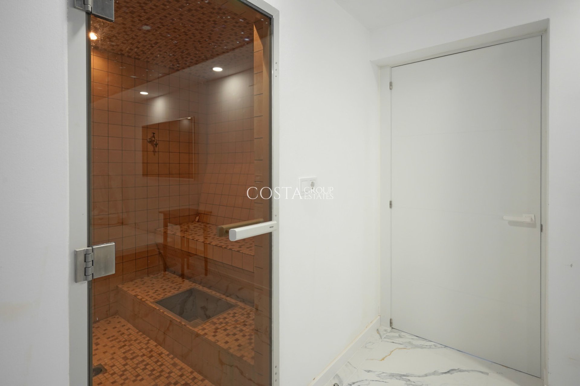 Resale - Villa -
Calpe - Calpe Centro