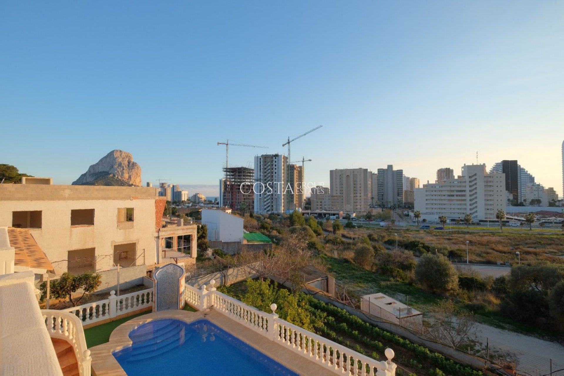 Resale - Villa -
Calpe - Calpe Centro