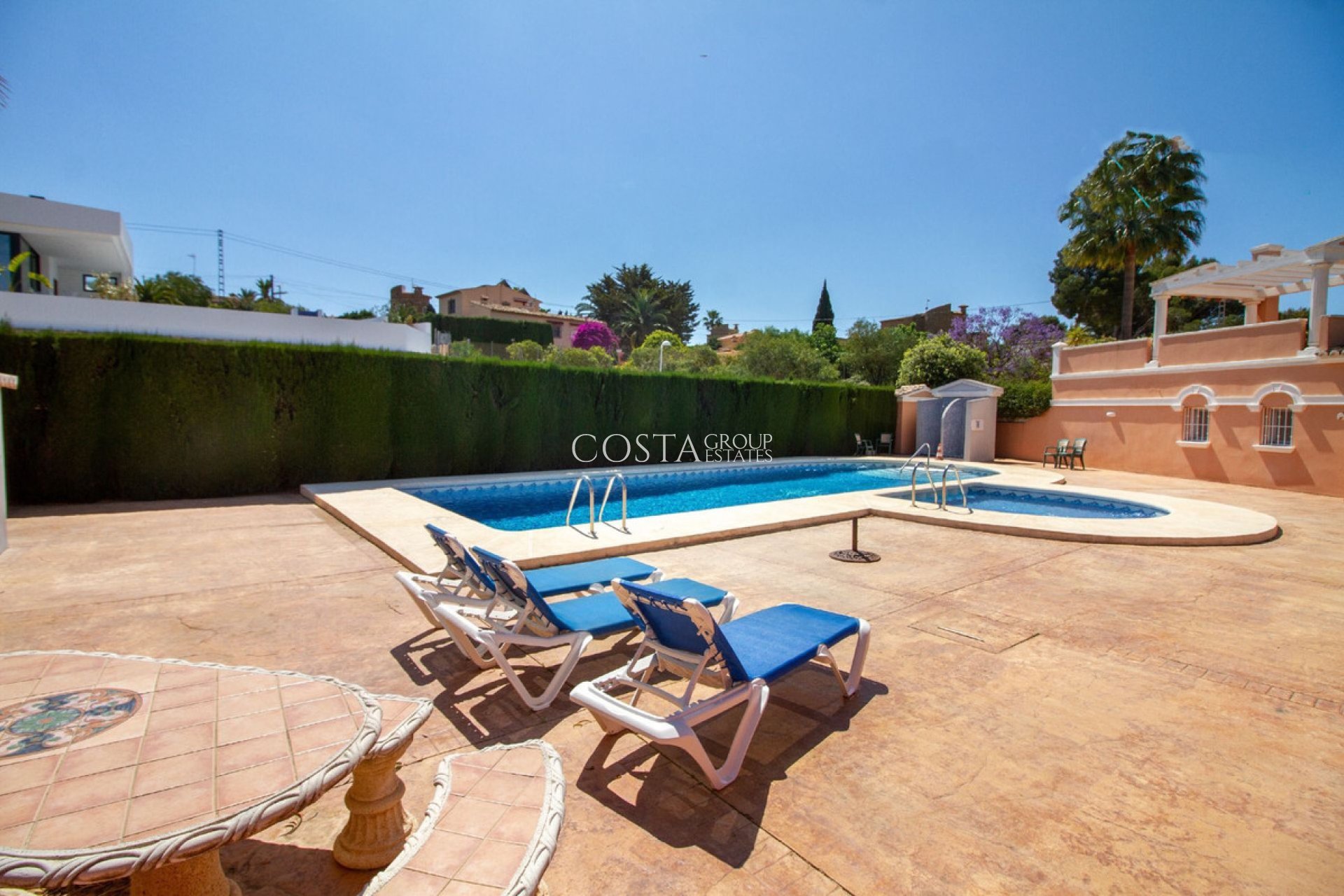 Resale - Villa -
Calpe - Calpe Centro