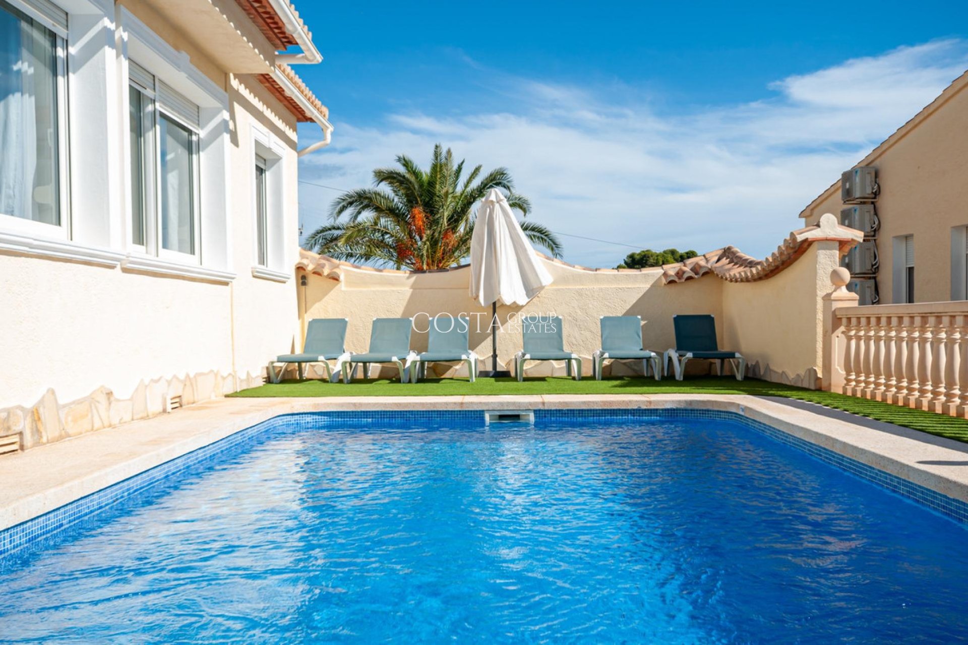 Resale - Villa -
Calpe - Calpe Centro