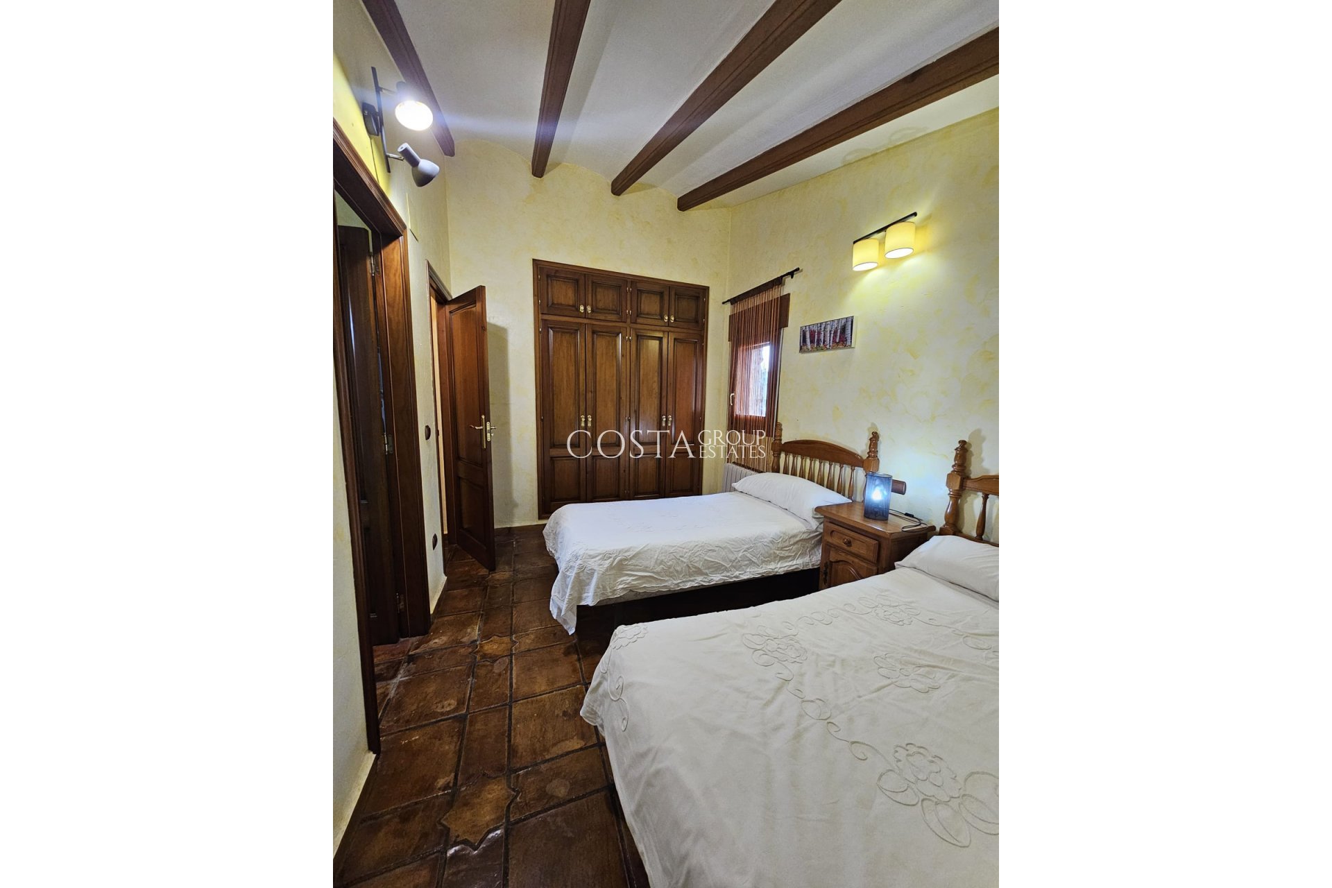 Resale - Villa -
Calpe - Calpe Centro