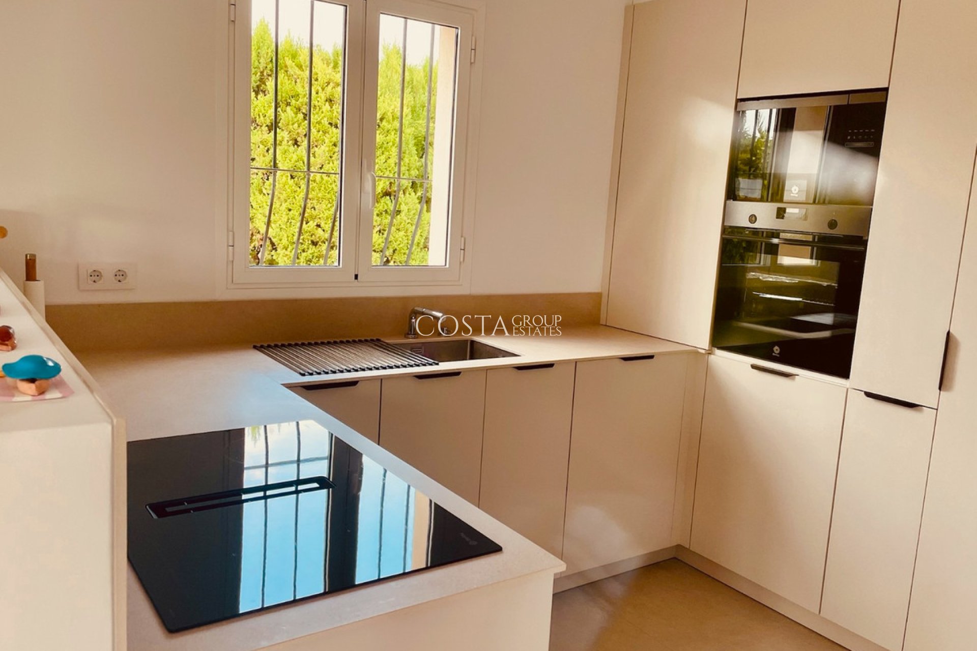 Resale - Villa -
Calpe - Calpe Centro