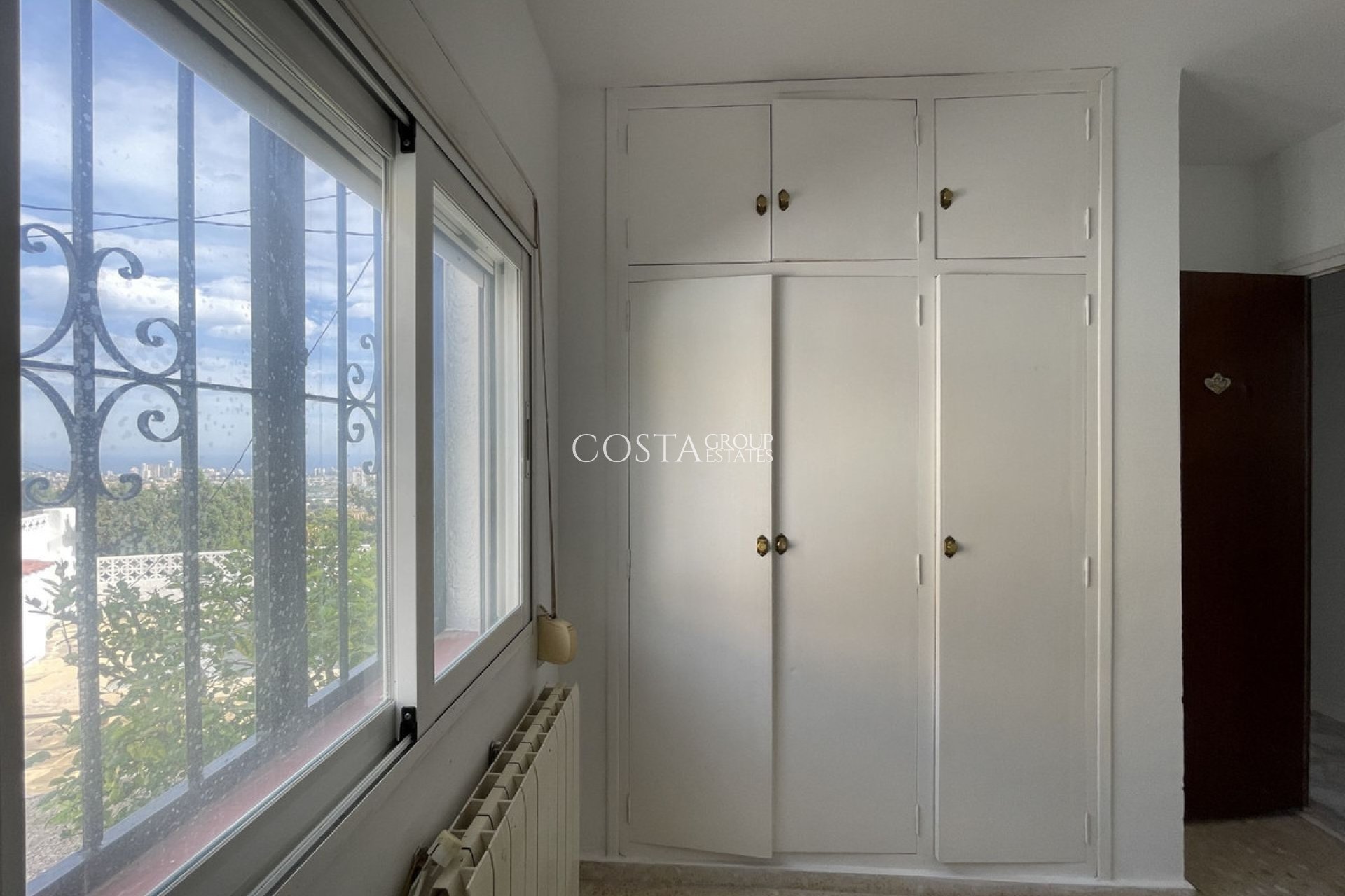 Resale - Villa -
Calpe - Calpe Centro