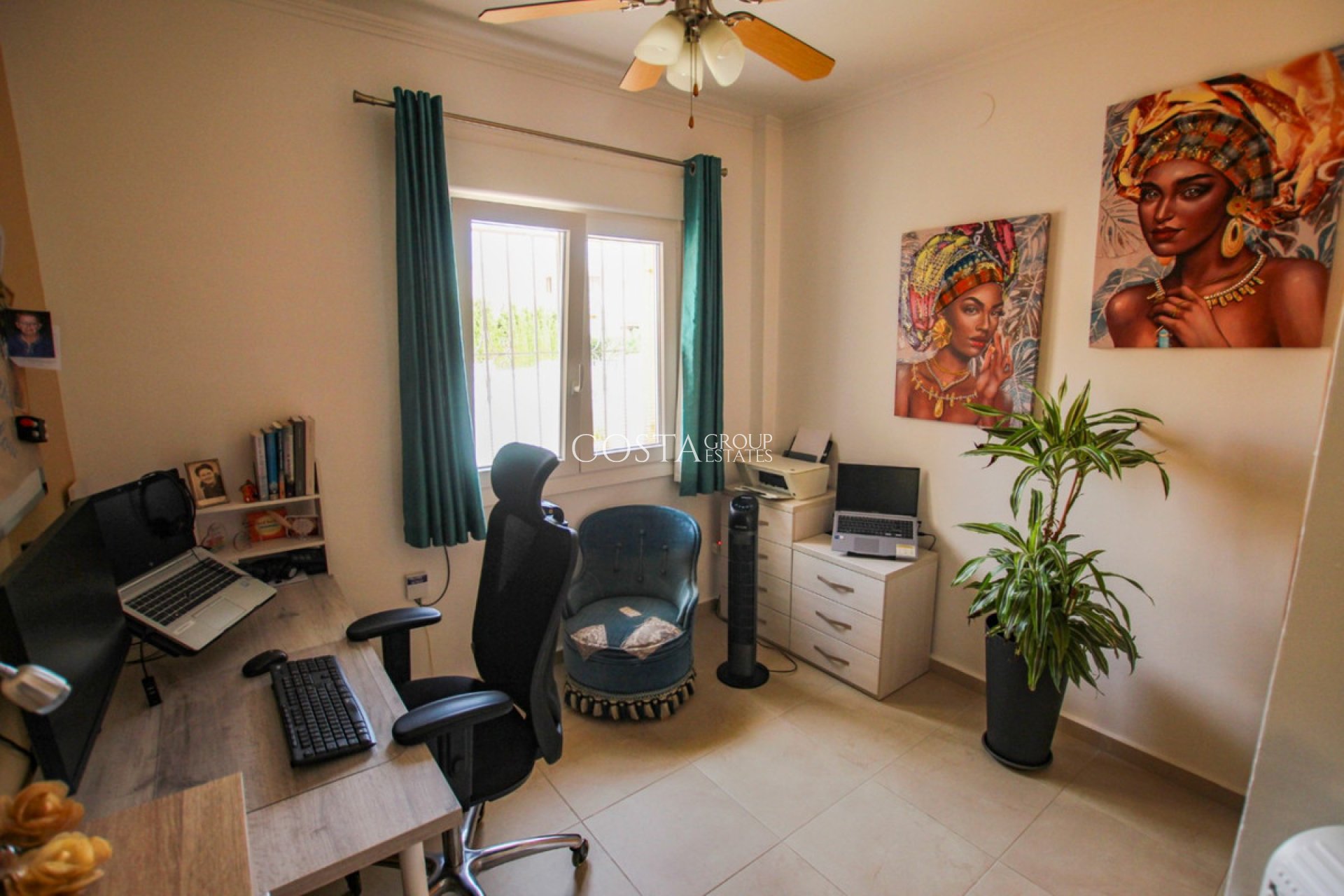 Resale - Villa -
Calpe - Calpe Centro