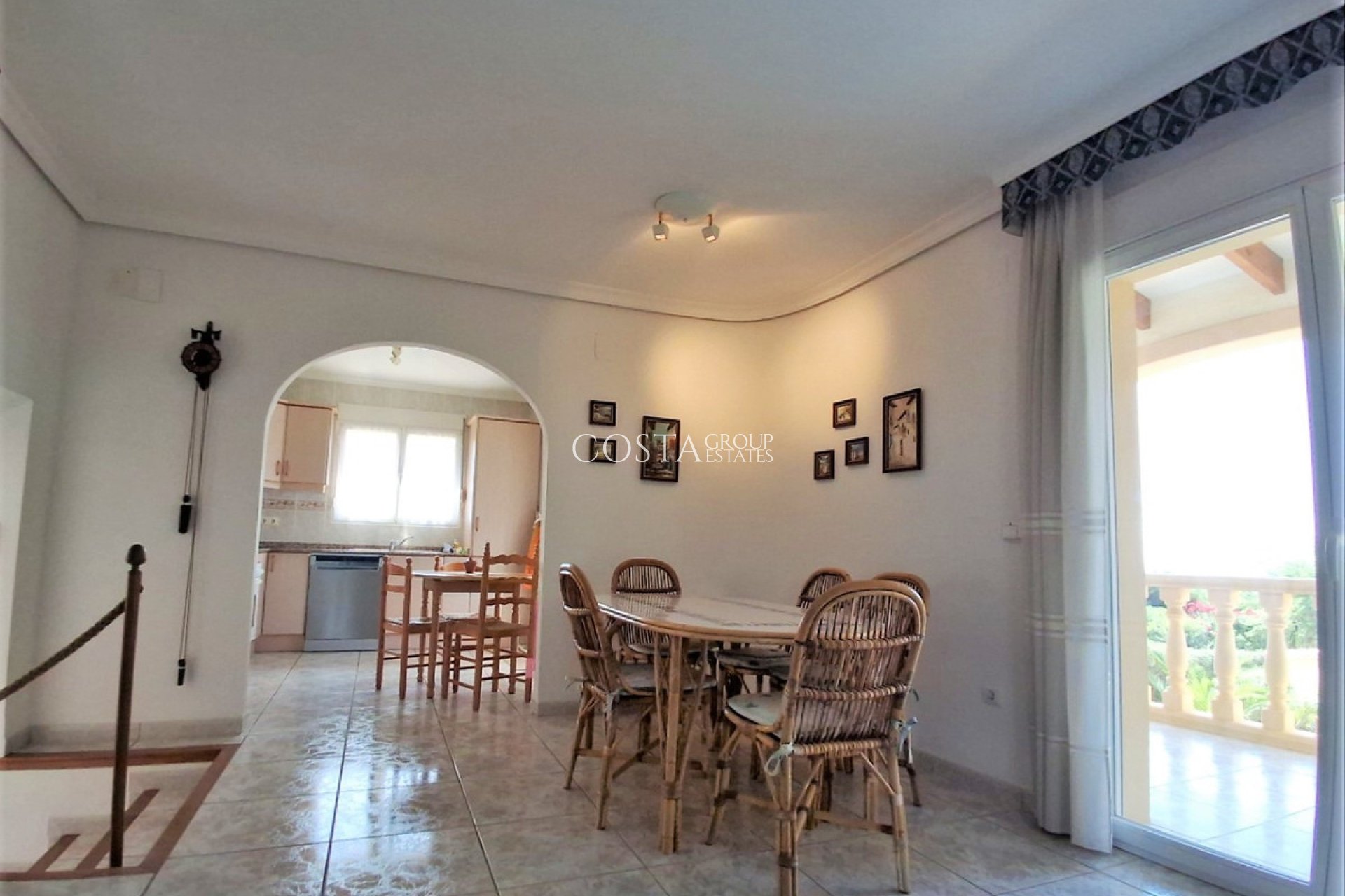 Resale - Villa -
Calpe - Calpe Centro