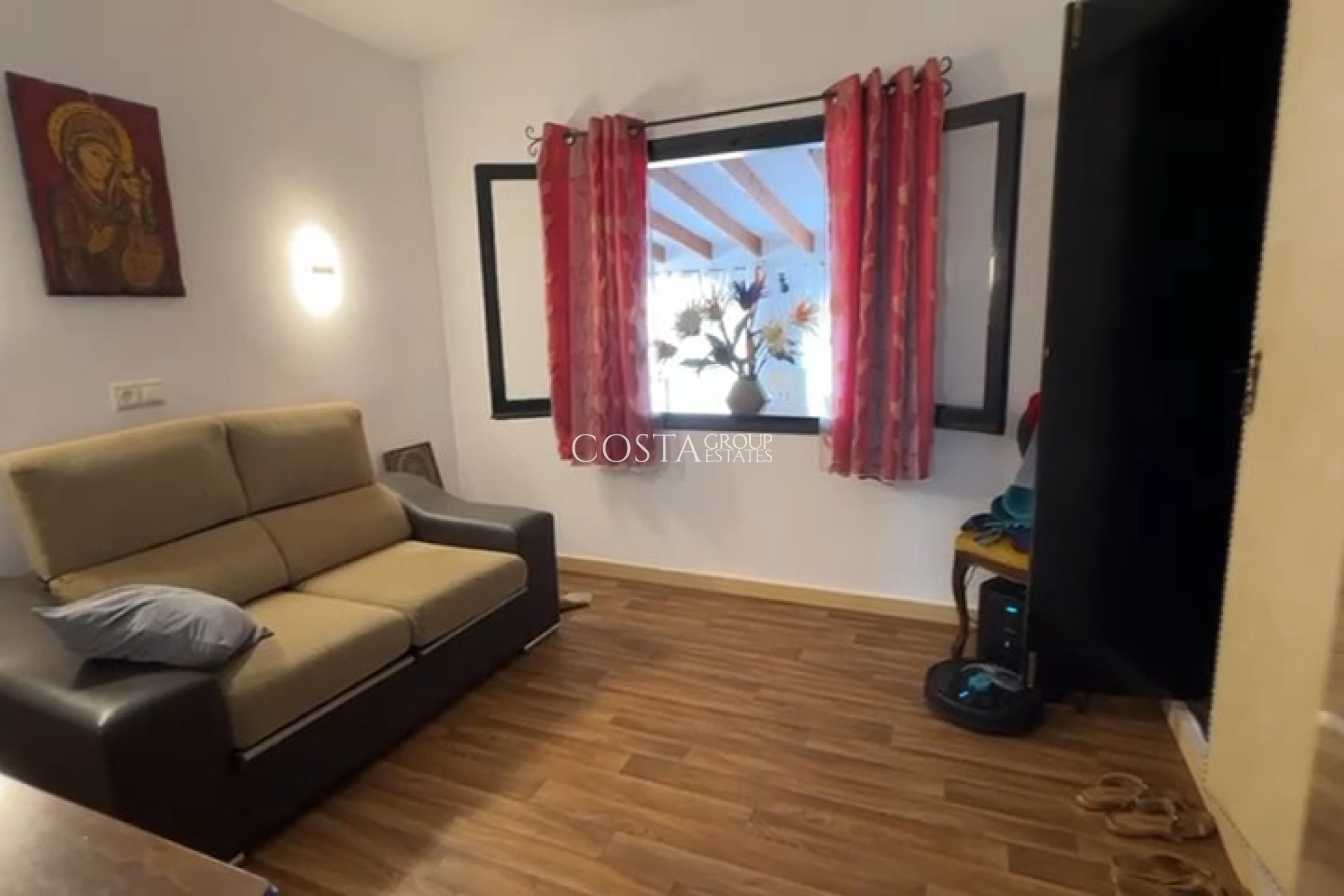 Resale - Villa -
Calpe - Calpe Centro