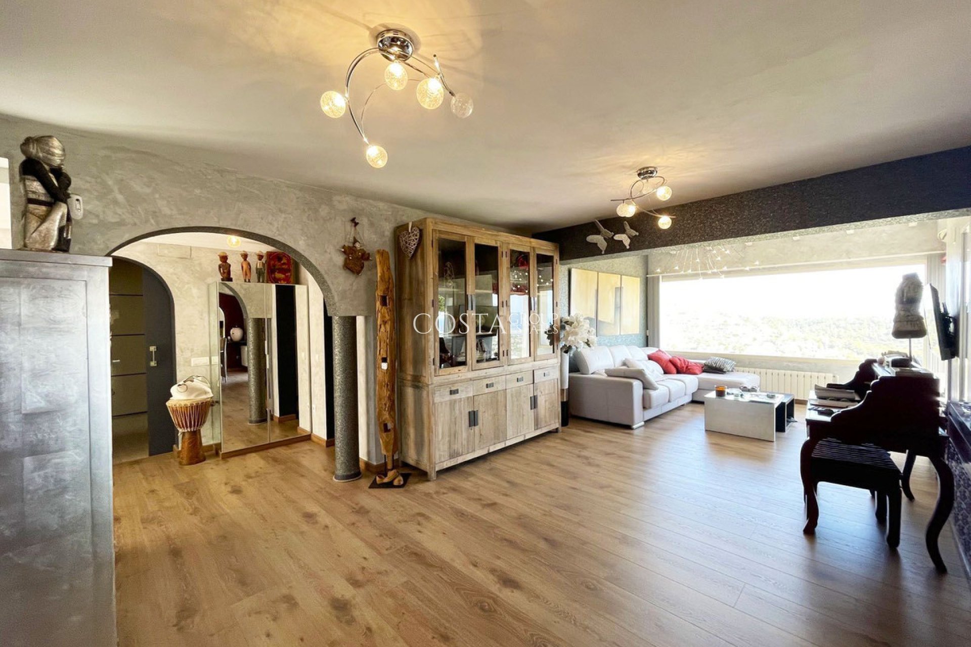 Resale - Villa -
Calpe - Calpe Centro