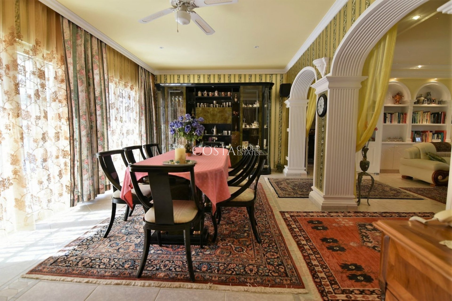 Resale - Villa -
Calpe - Calpe Centro