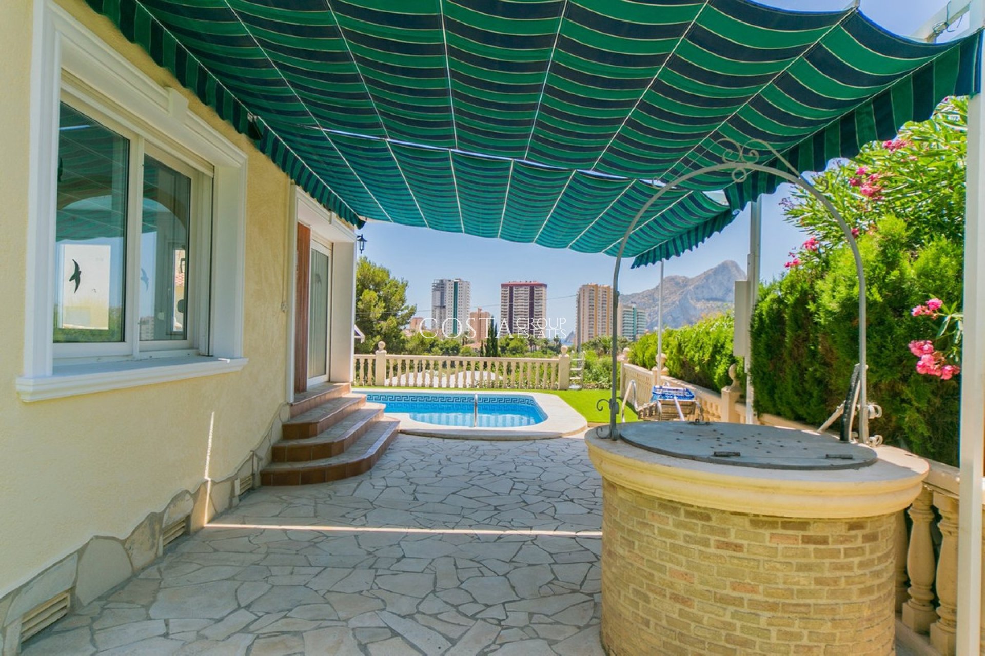 Resale - Villa -
Calpe - Calpe Centro
