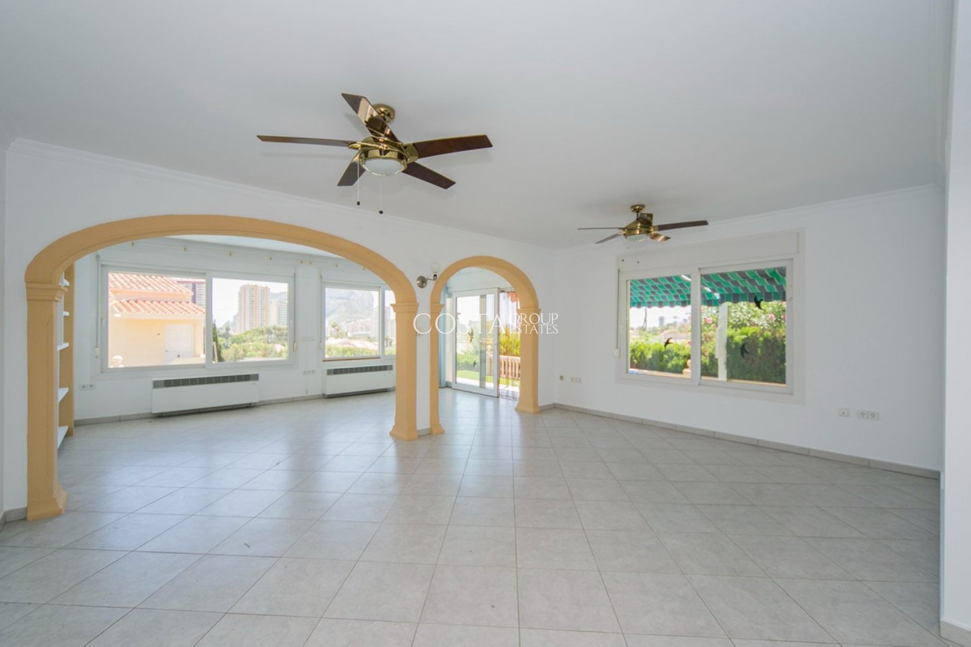 Resale - Villa -
Calpe - Calpe Centro