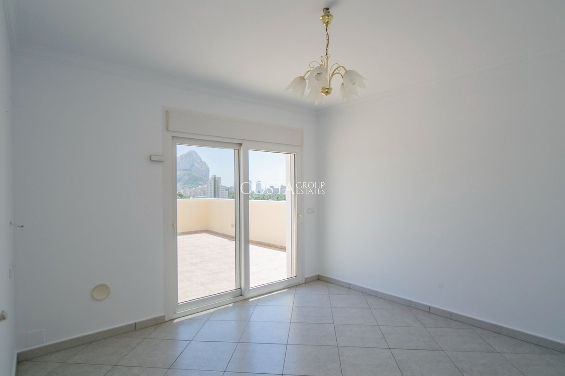 Resale - Villa -
Calpe - Calpe Centro