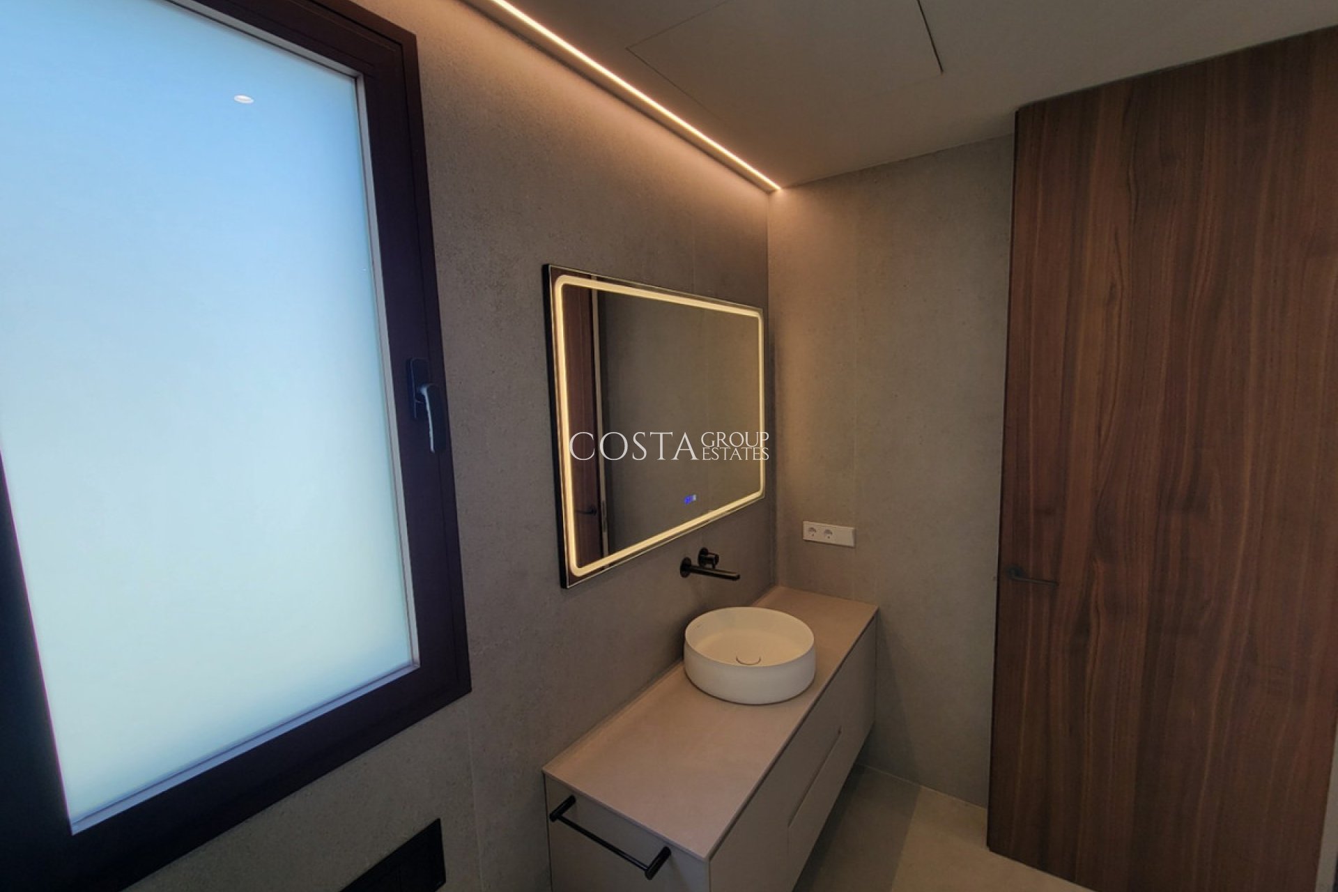 Resale - Villa -
Calpe - Calpe Centro