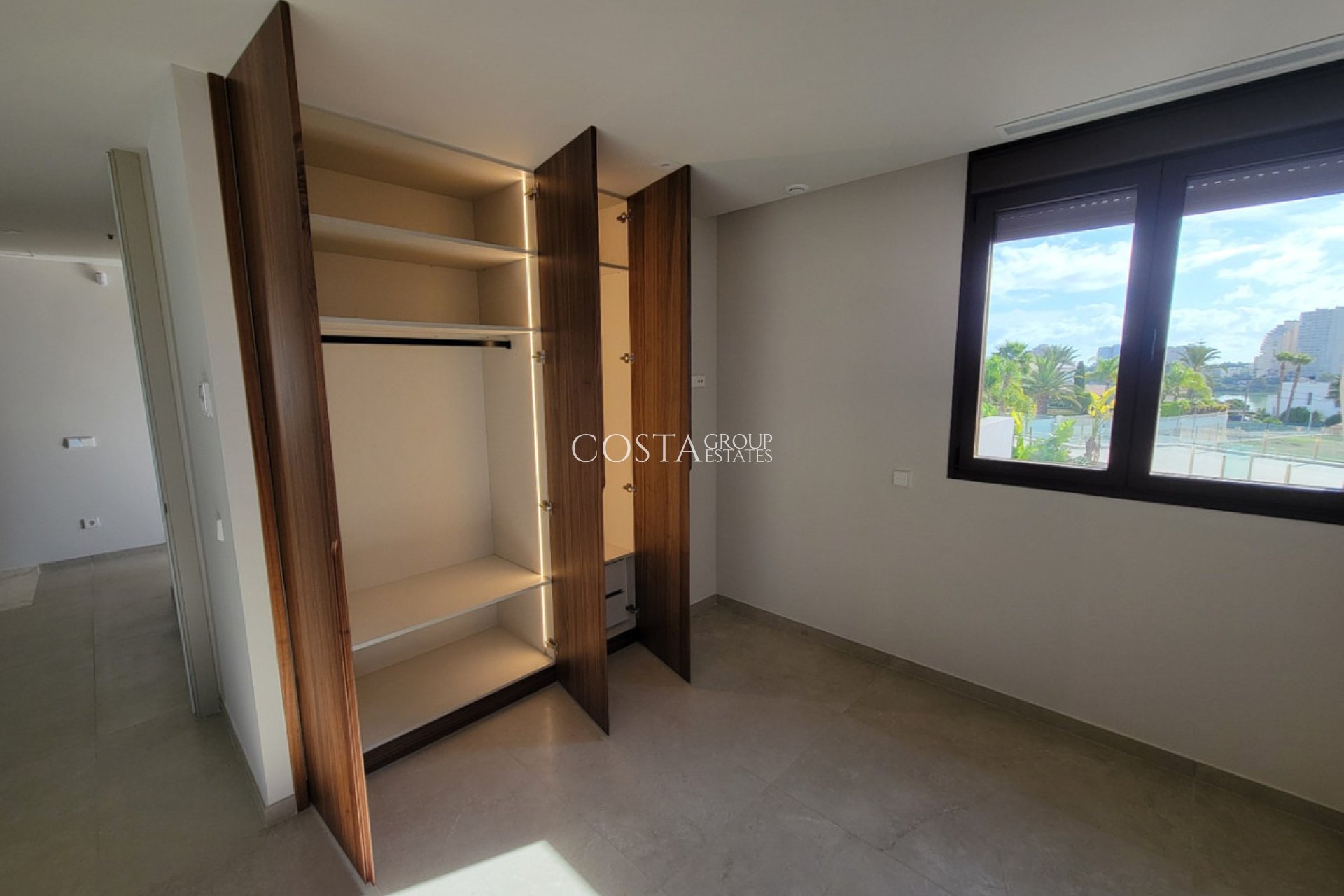 Resale - Villa -
Calpe - Calpe Centro